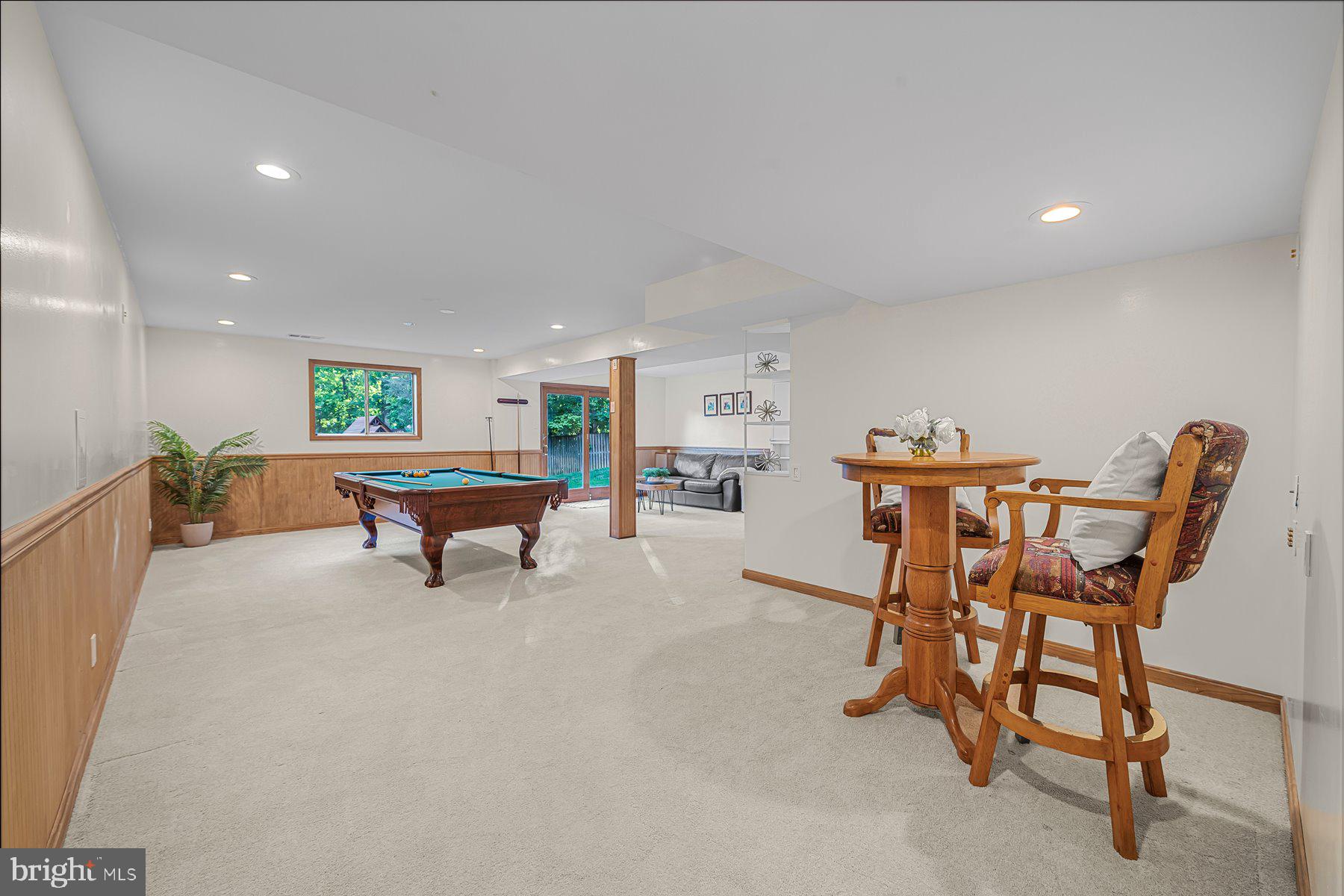WILLOWBROOK - Residential
