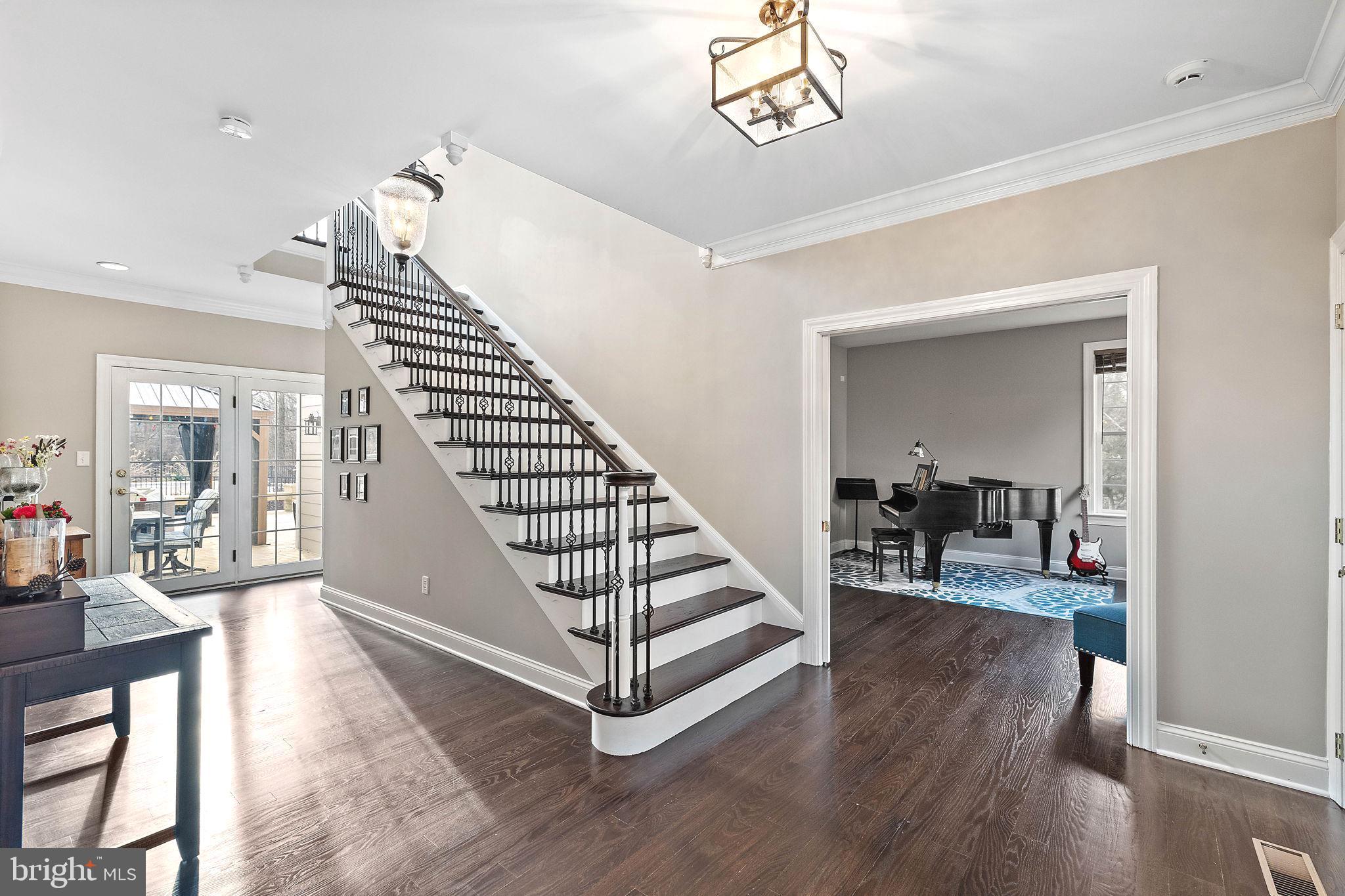 HORSESHOE FARM - Residential