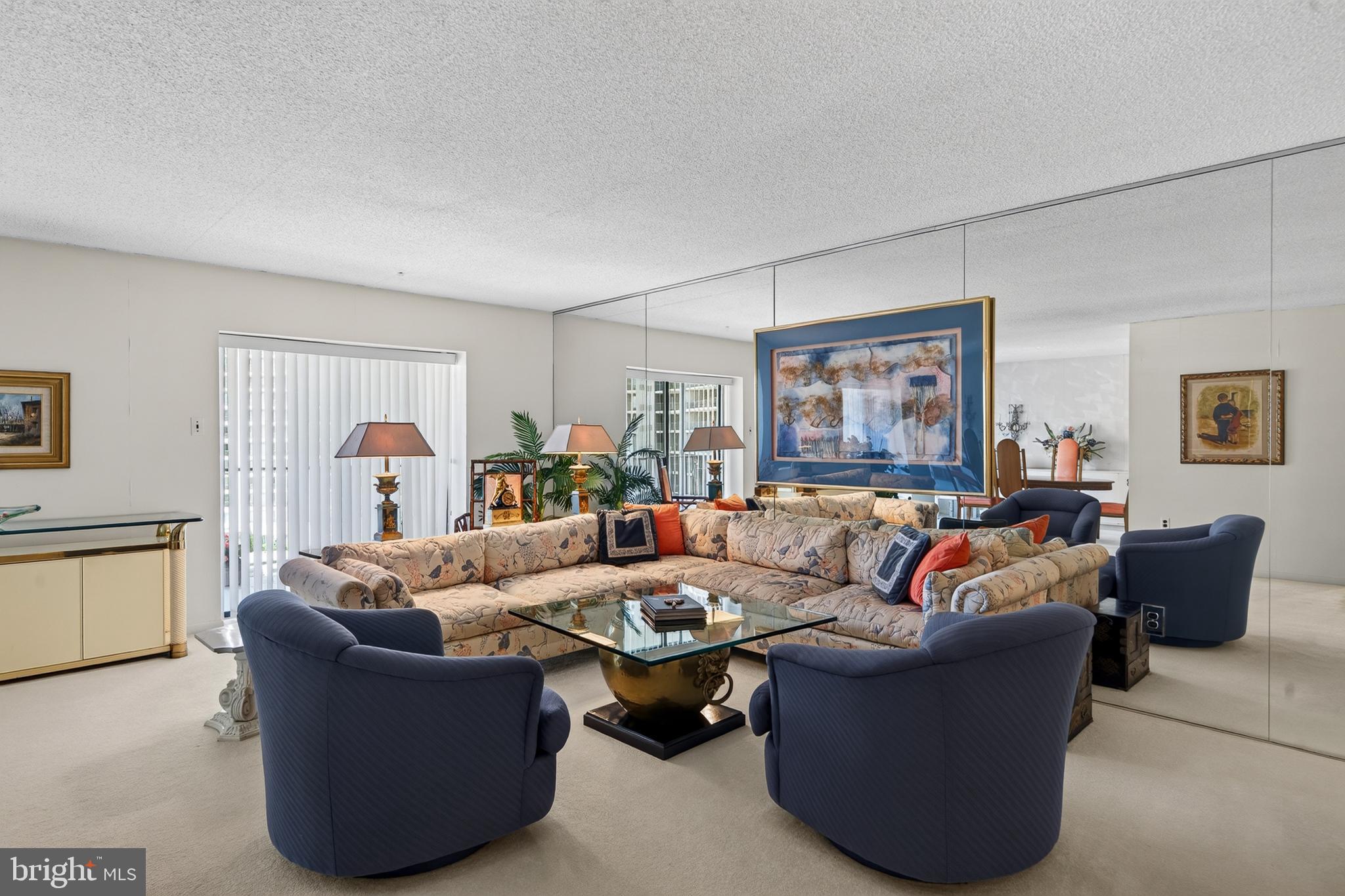 VALLEY FORGE TOWER - Residential