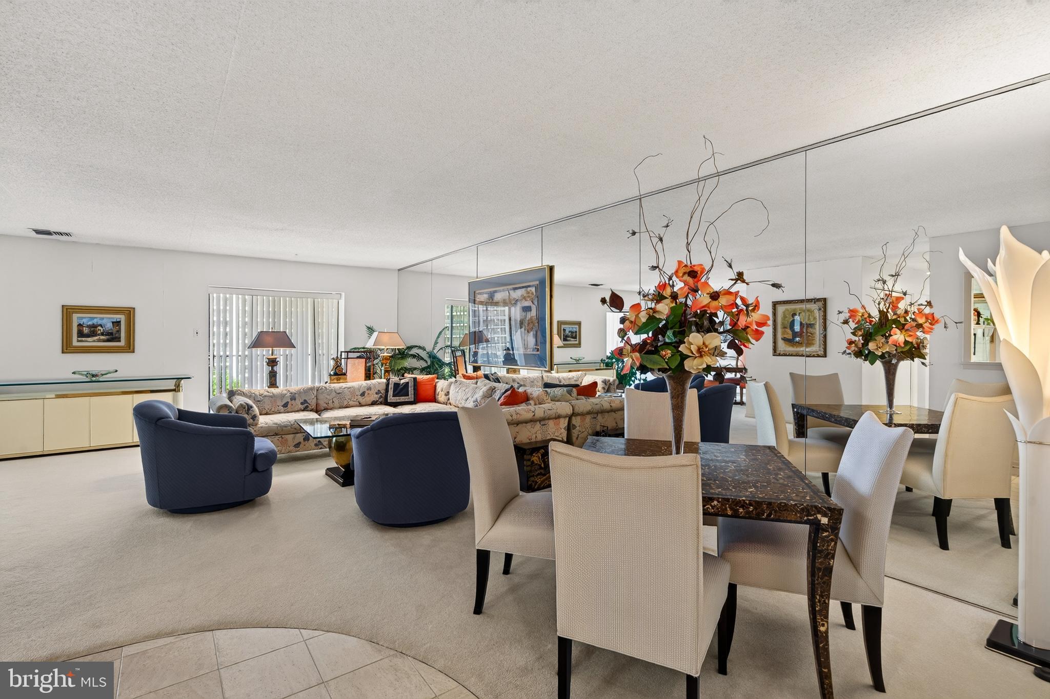 VALLEY FORGE TOWER - Residential