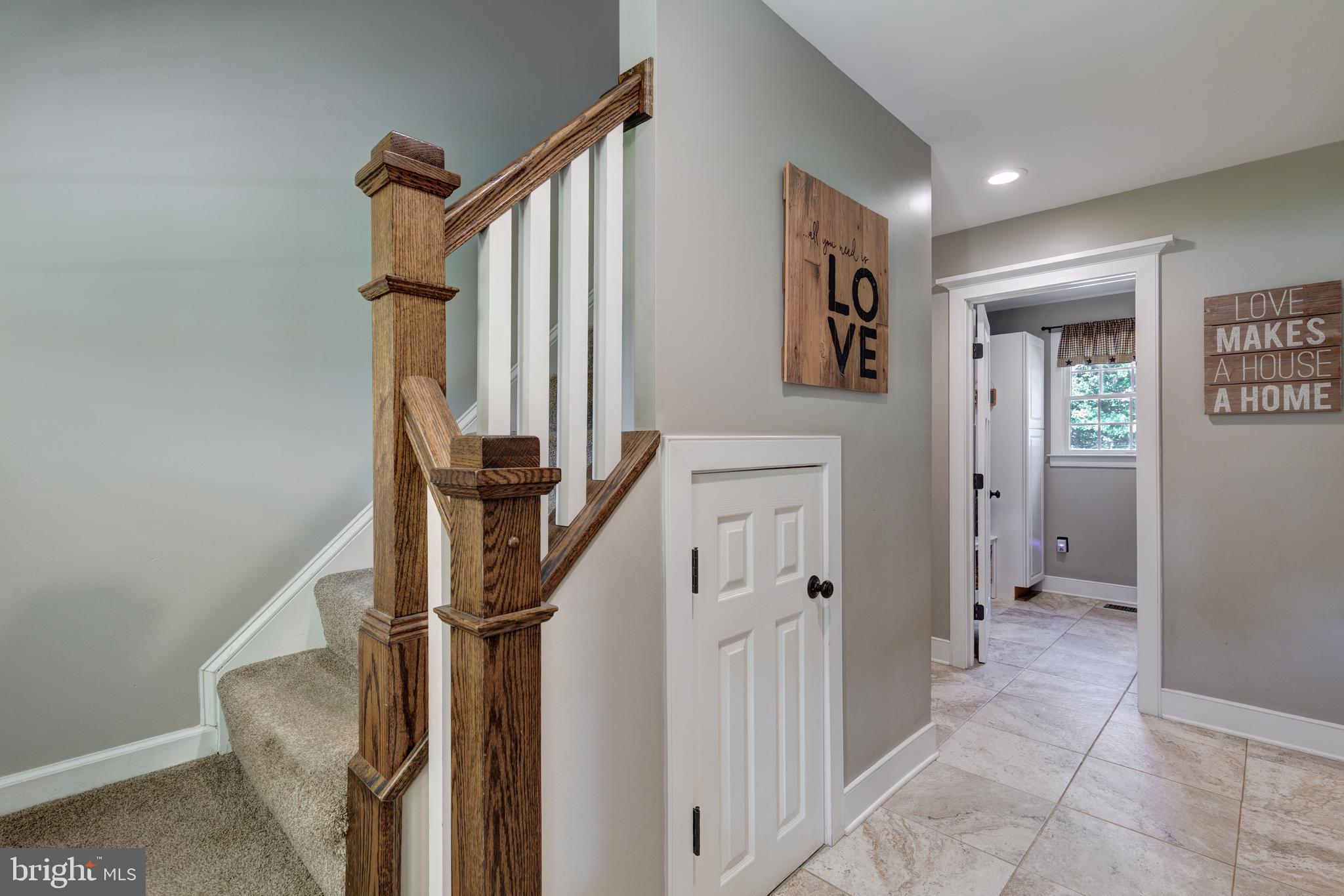 PROUD OAKS - Residential