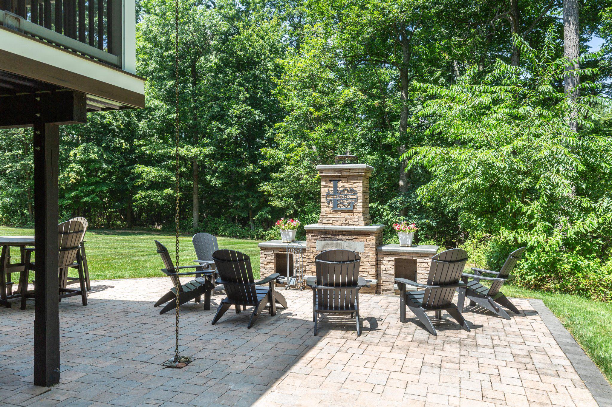 PROUD OAKS - Residential