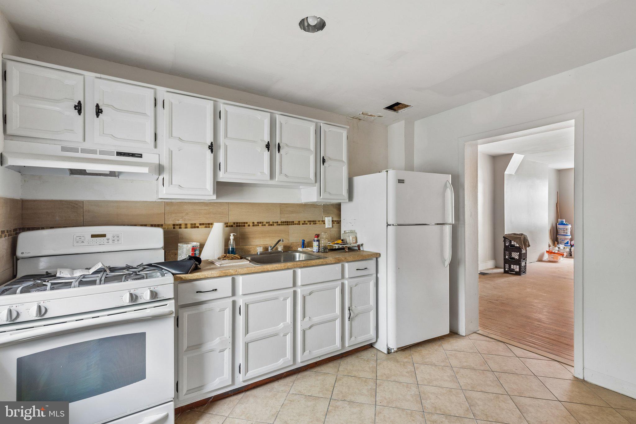 PHILADELPHIA (SOUTH) - Residential