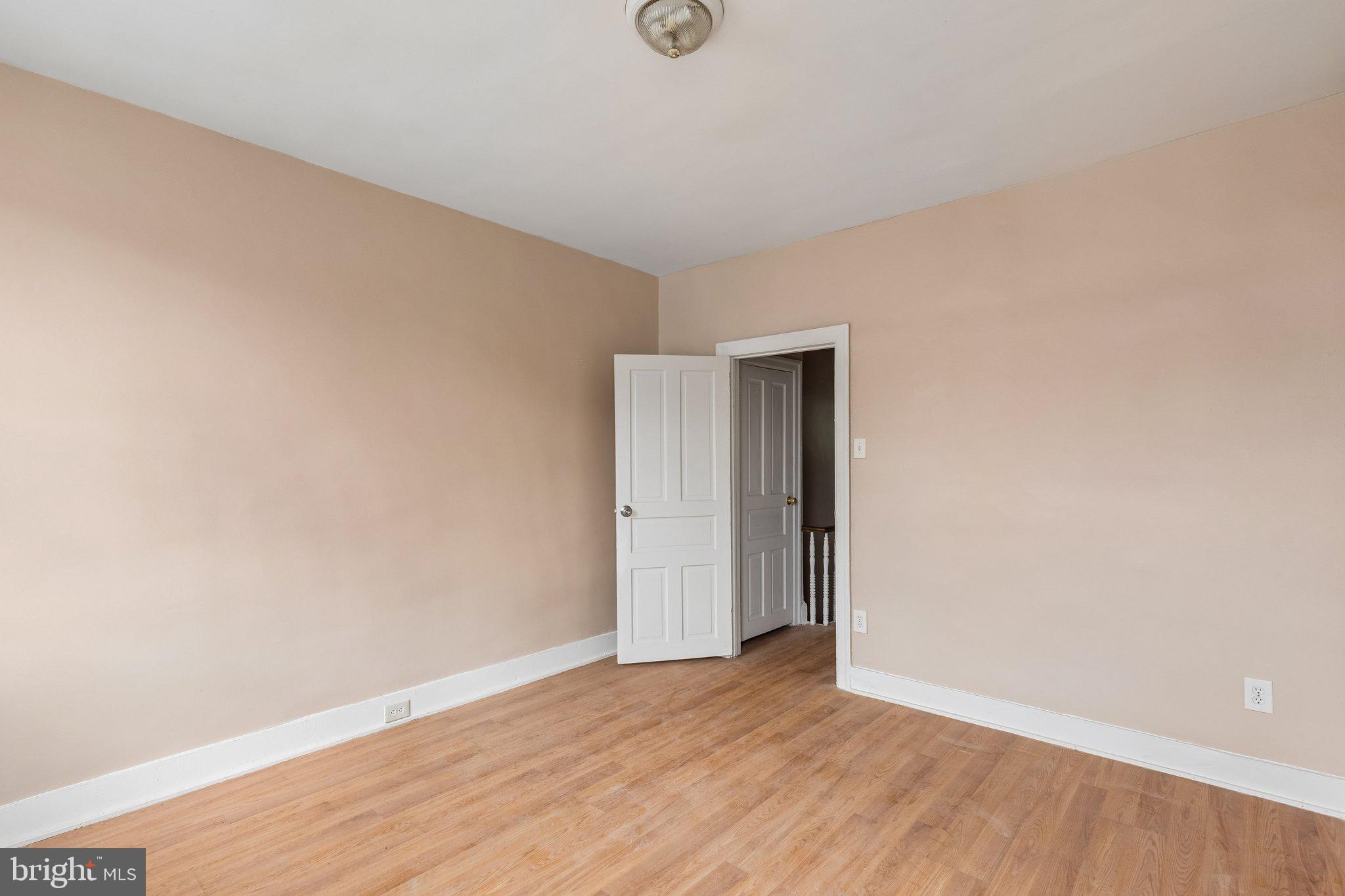 PHILADELPHIA (SOUTH) - Residential