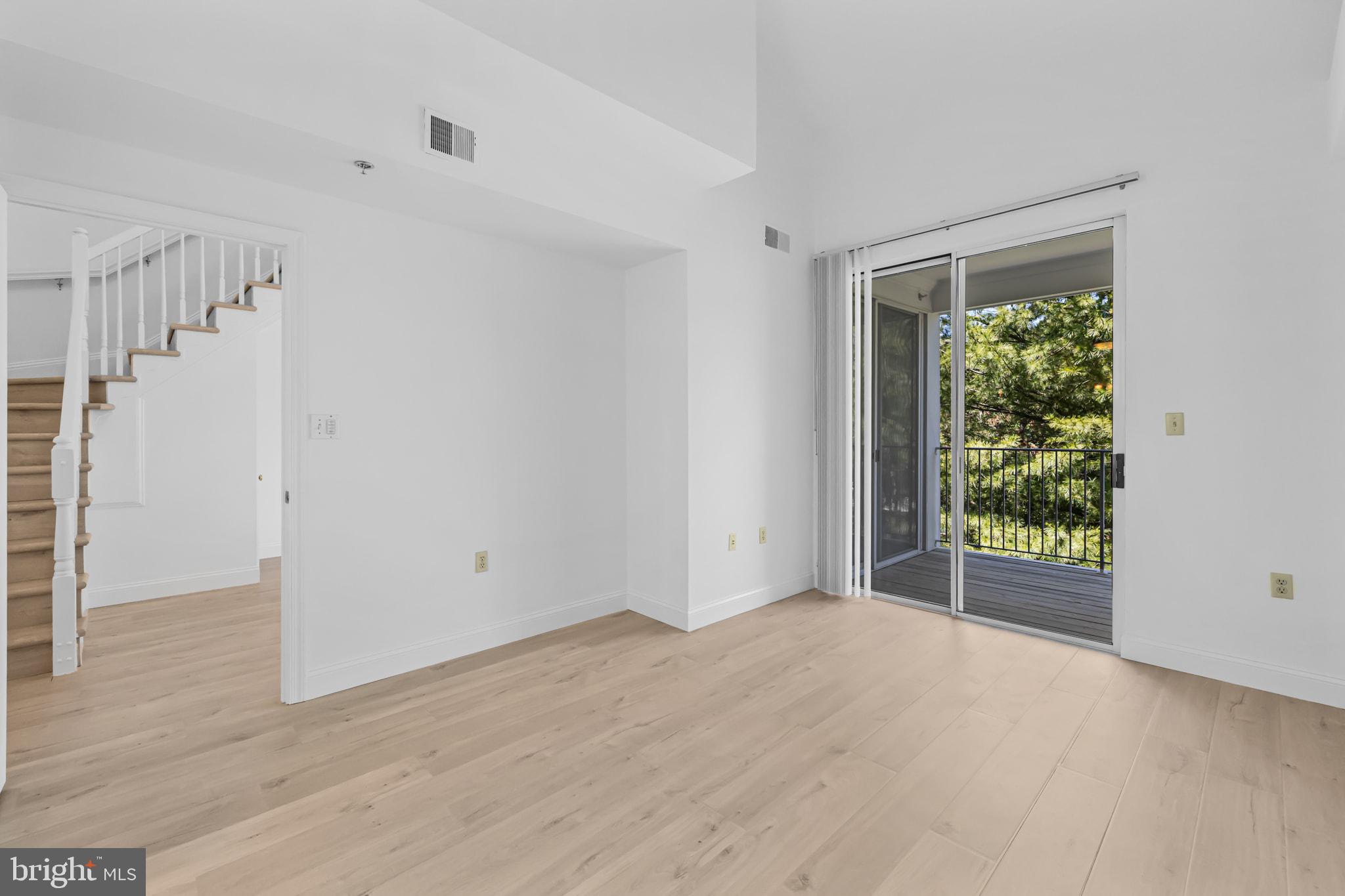 LILLIAN COURT AT TYSONS - Residential