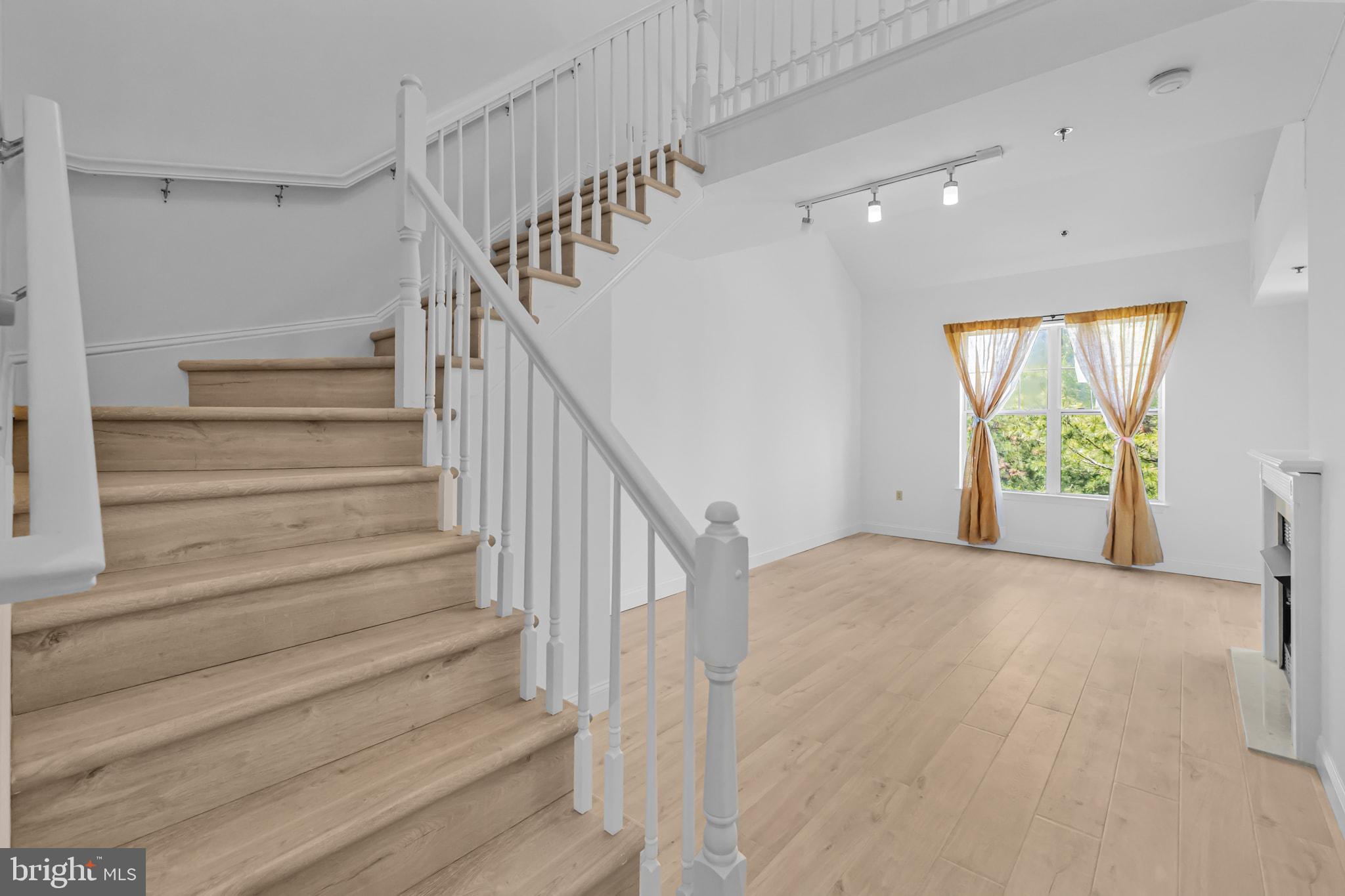 LILLIAN COURT AT TYSONS - Residential