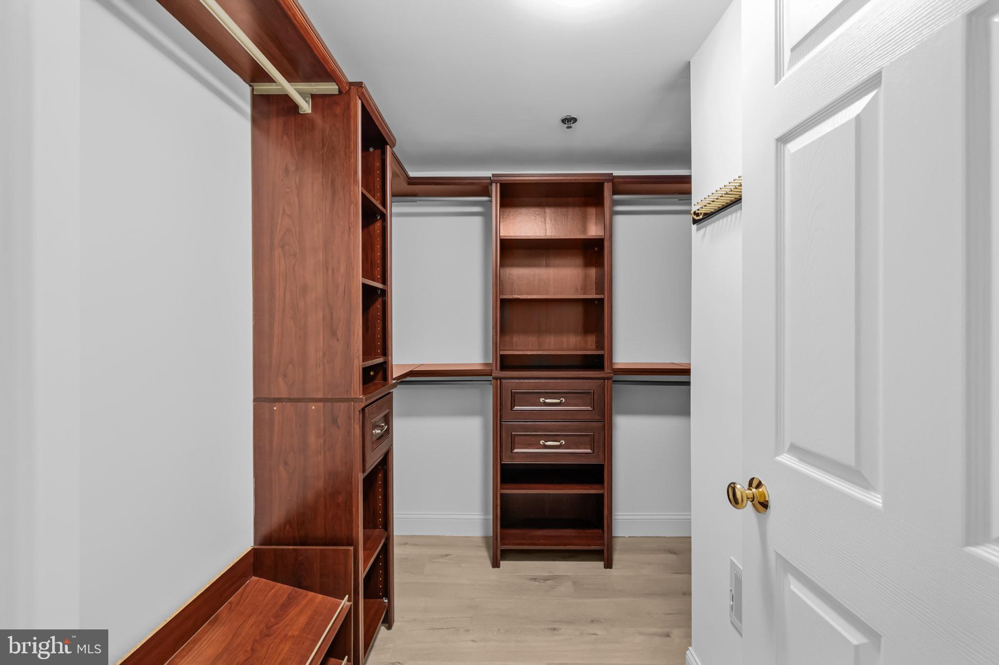 LILLIAN COURT AT TYSONS - Residential