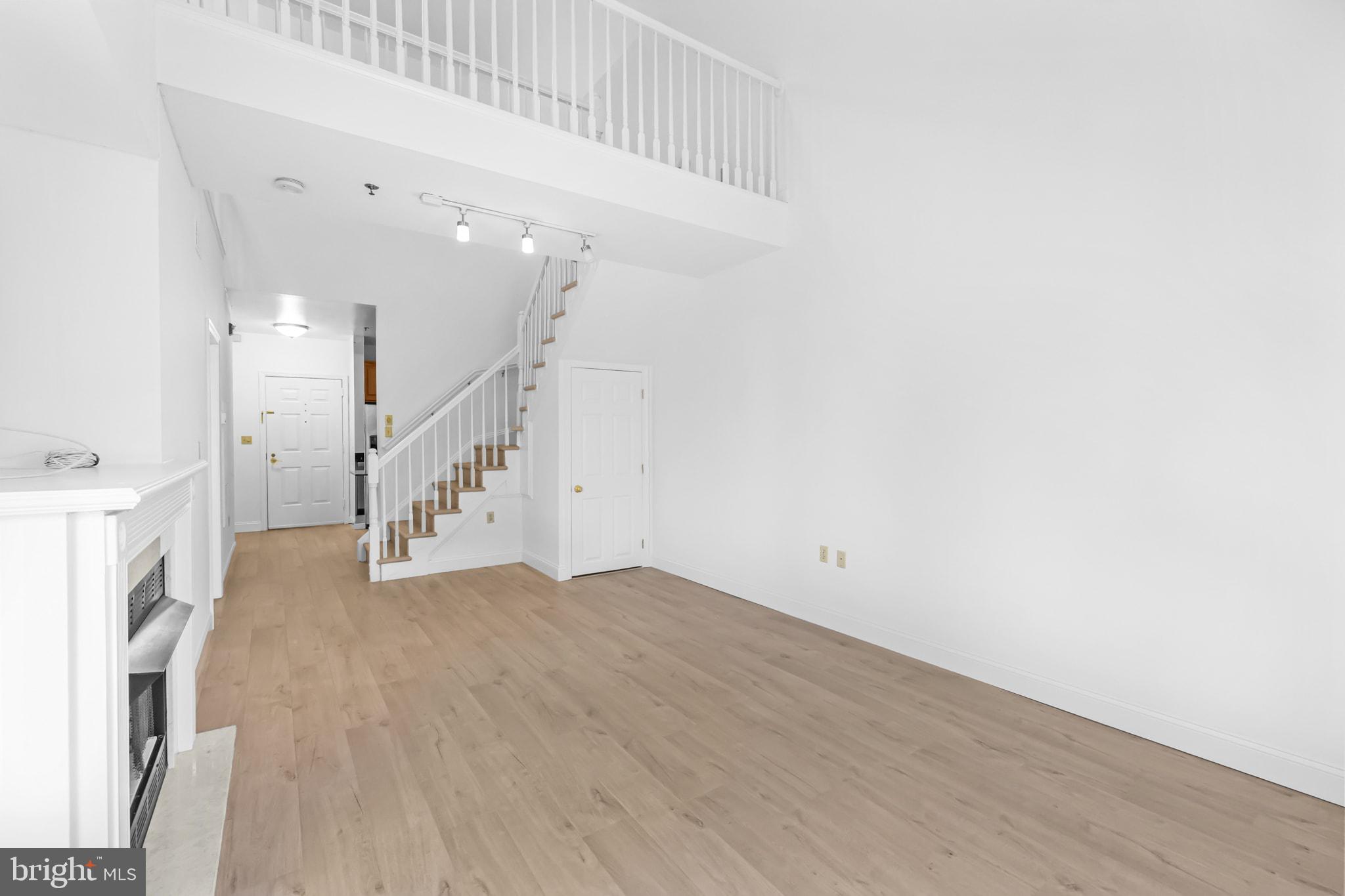 LILLIAN COURT AT TYSONS - Residential