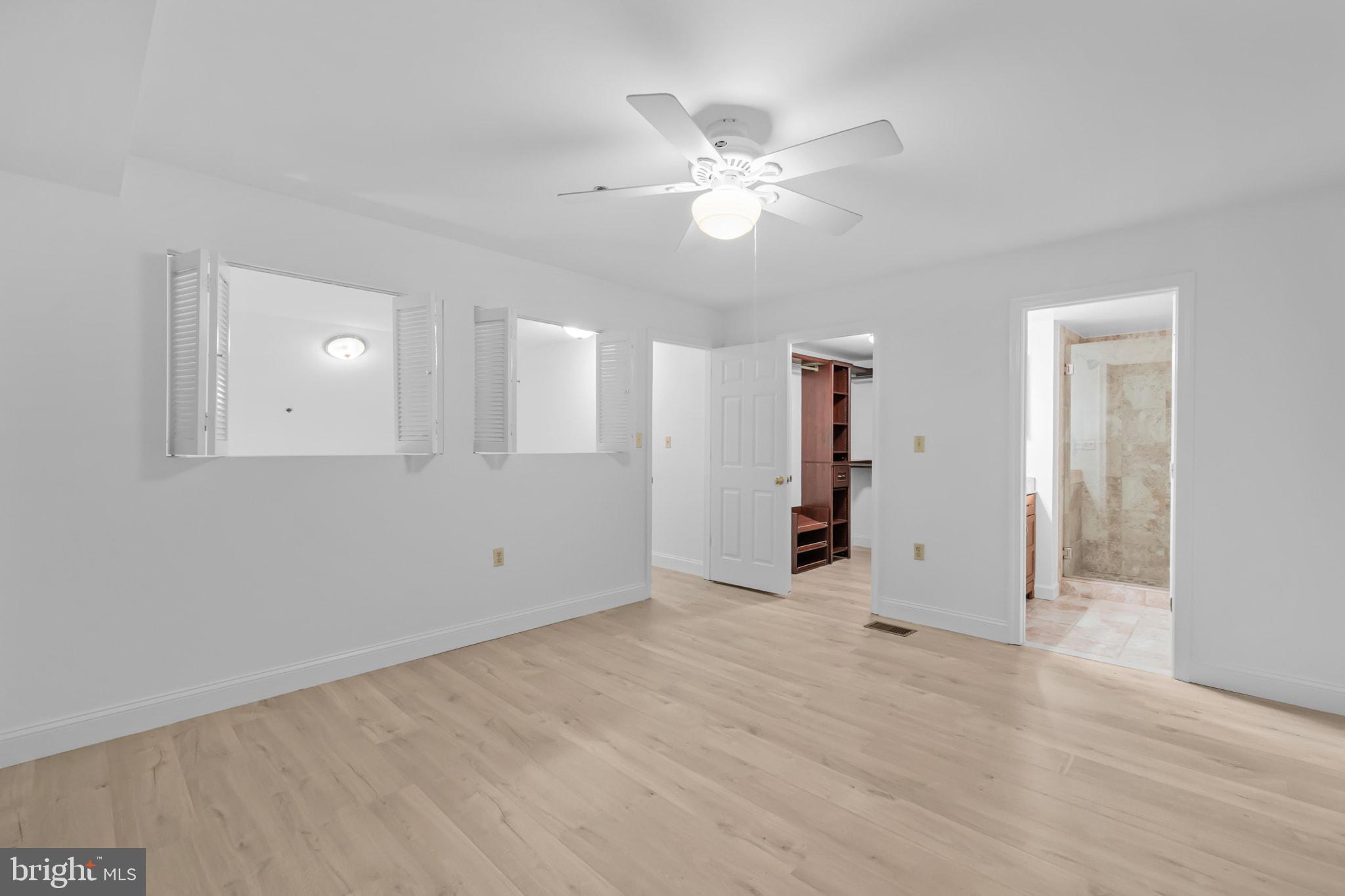 LILLIAN COURT AT TYSONS - Residential