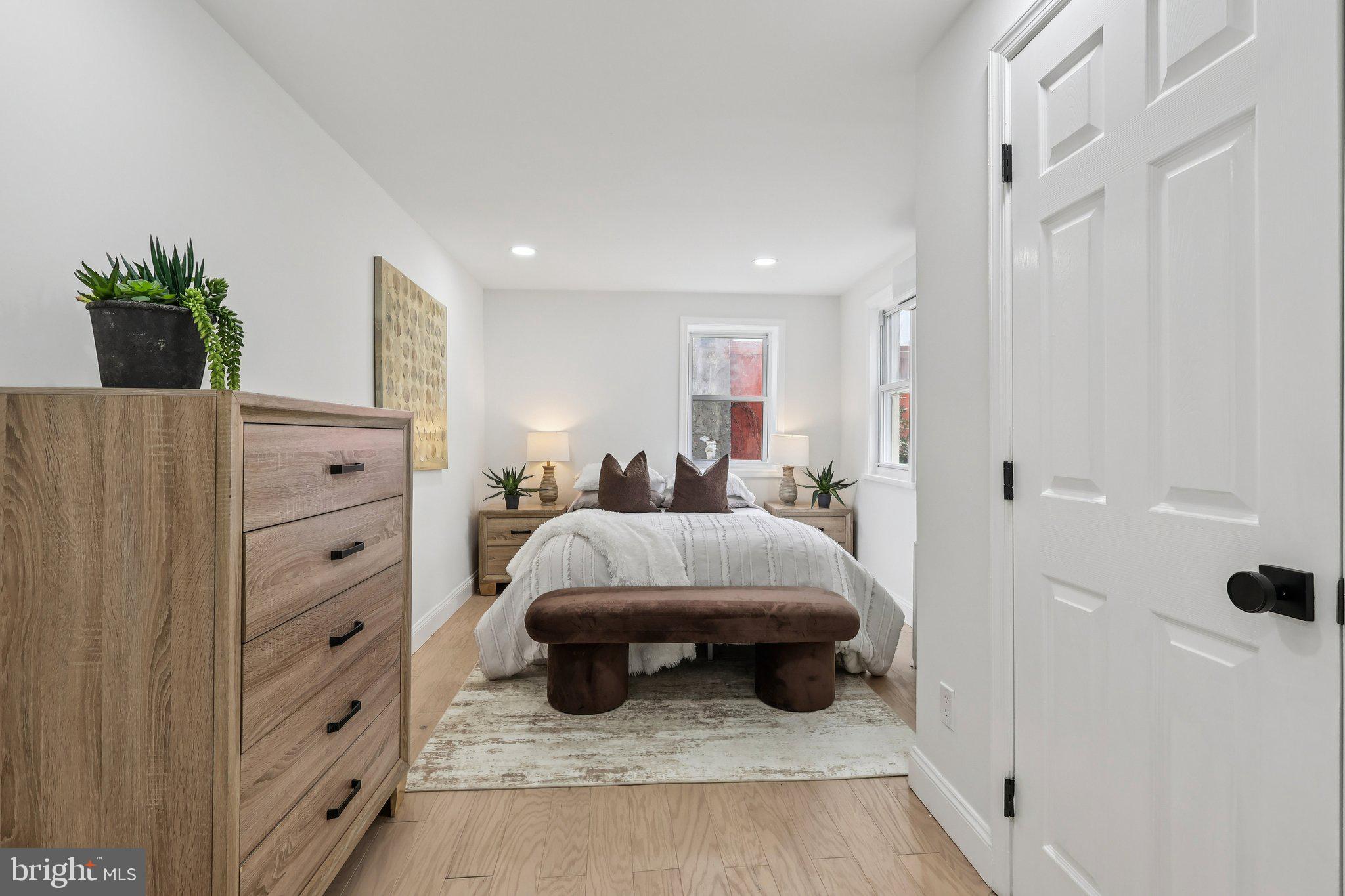 OLDE KENSINGTON - Residential