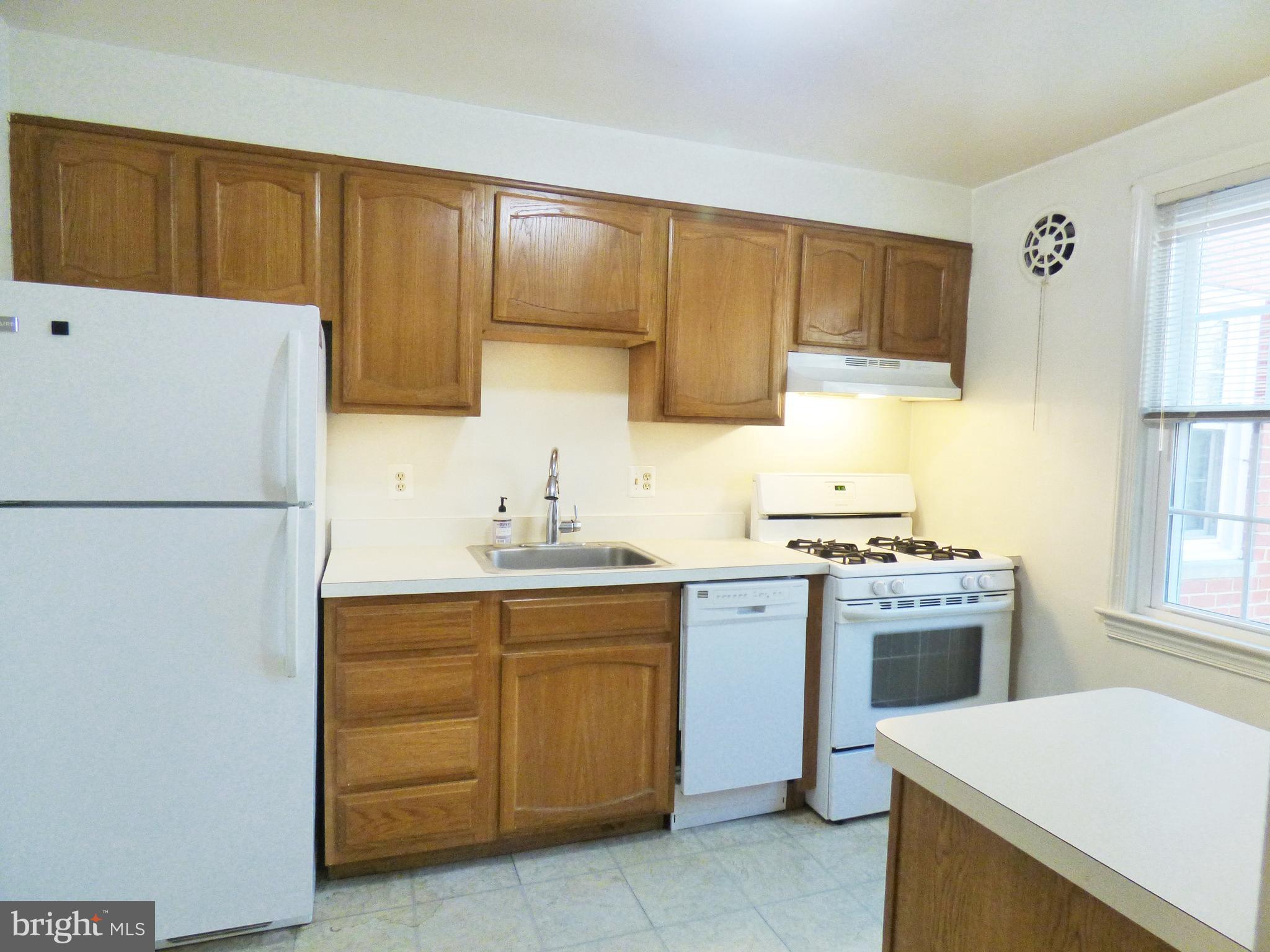 BELLE VIEW CONDOMINIUMS - Residential Lease