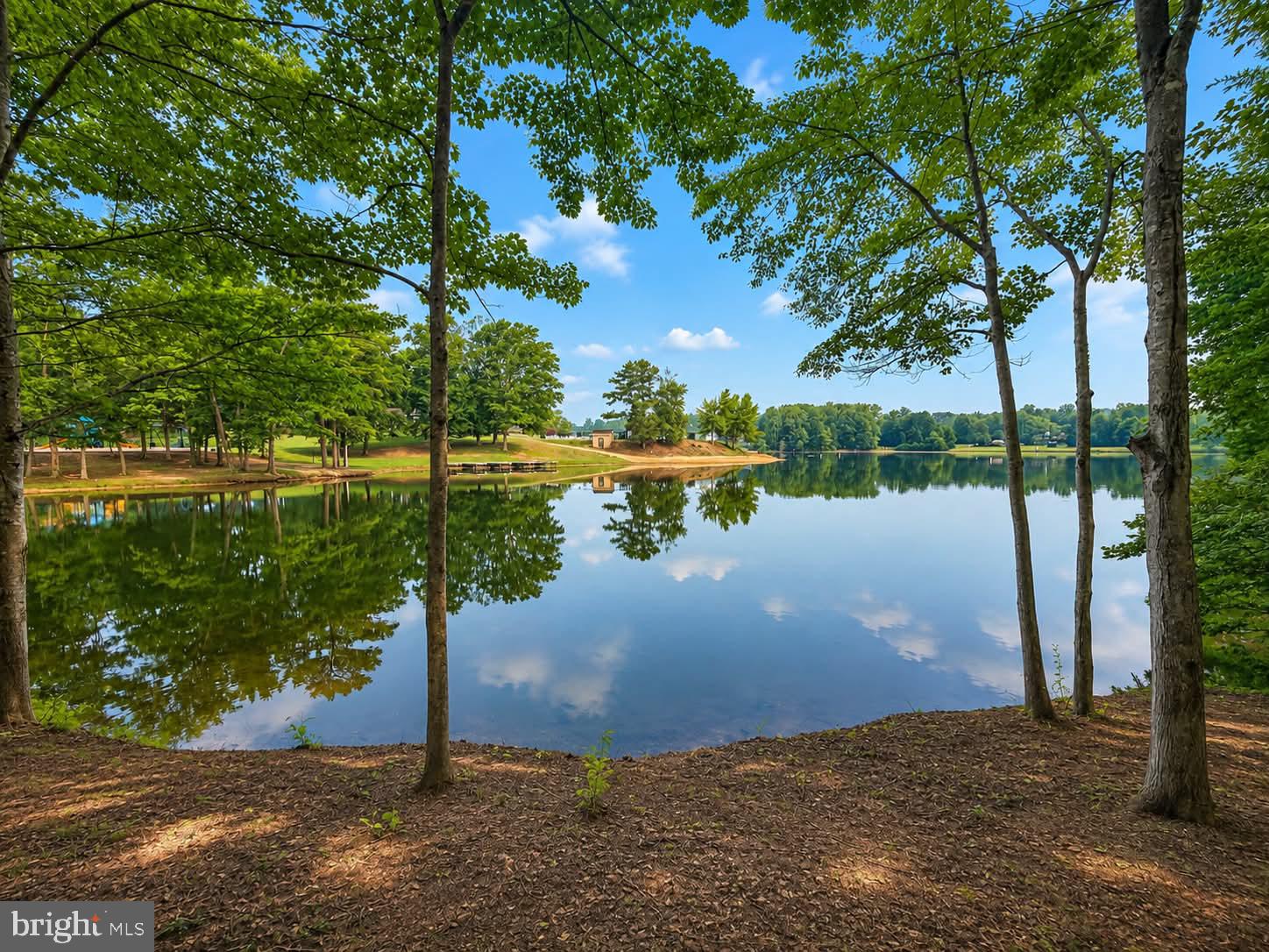 LAKE LAND OR - Residential