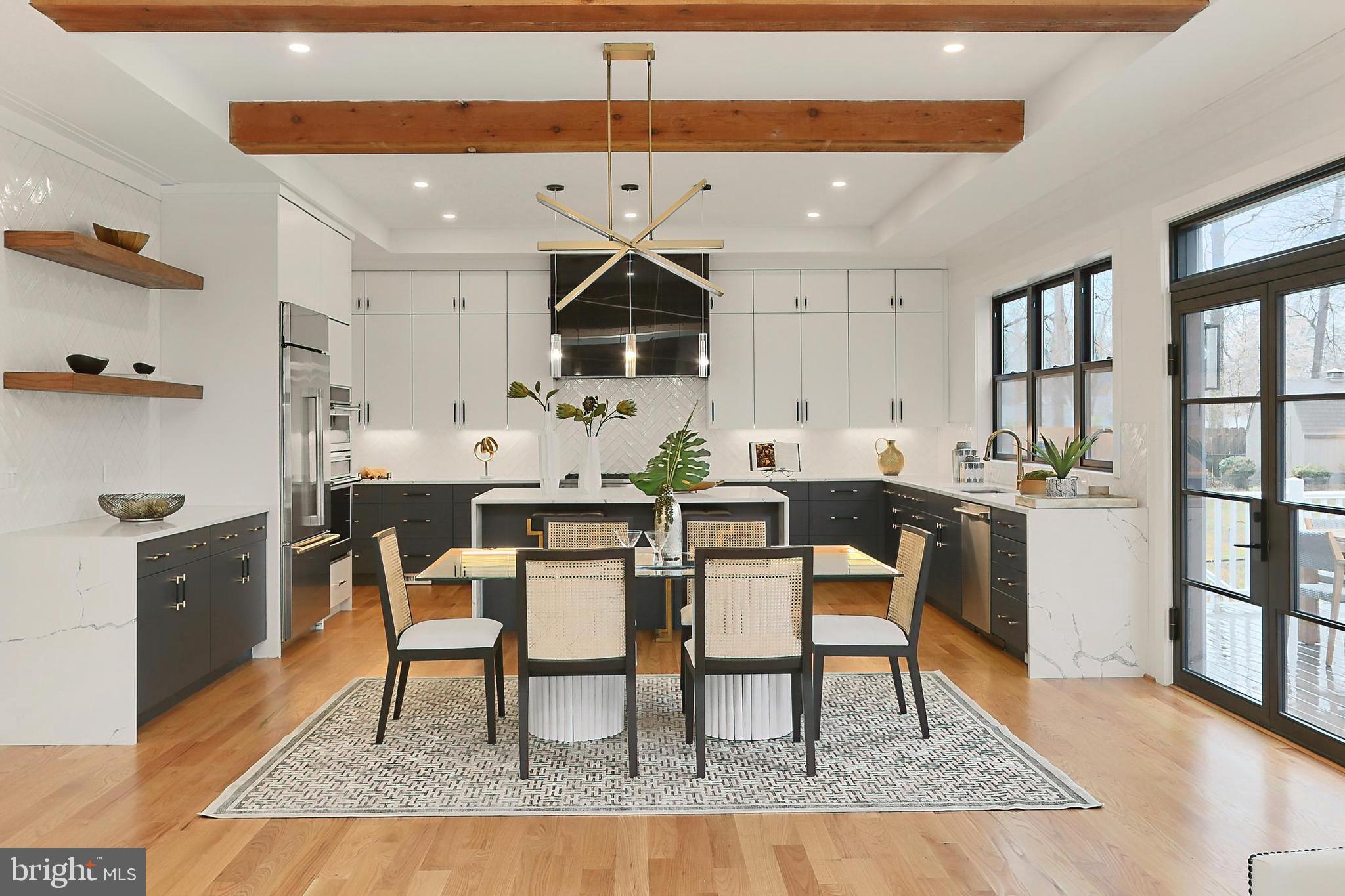 VIENNA WOODS - Residential