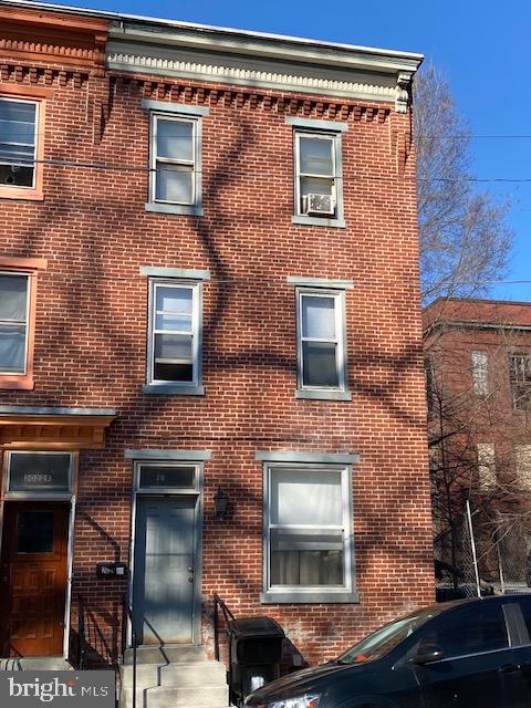 HARRISBURG - Residential