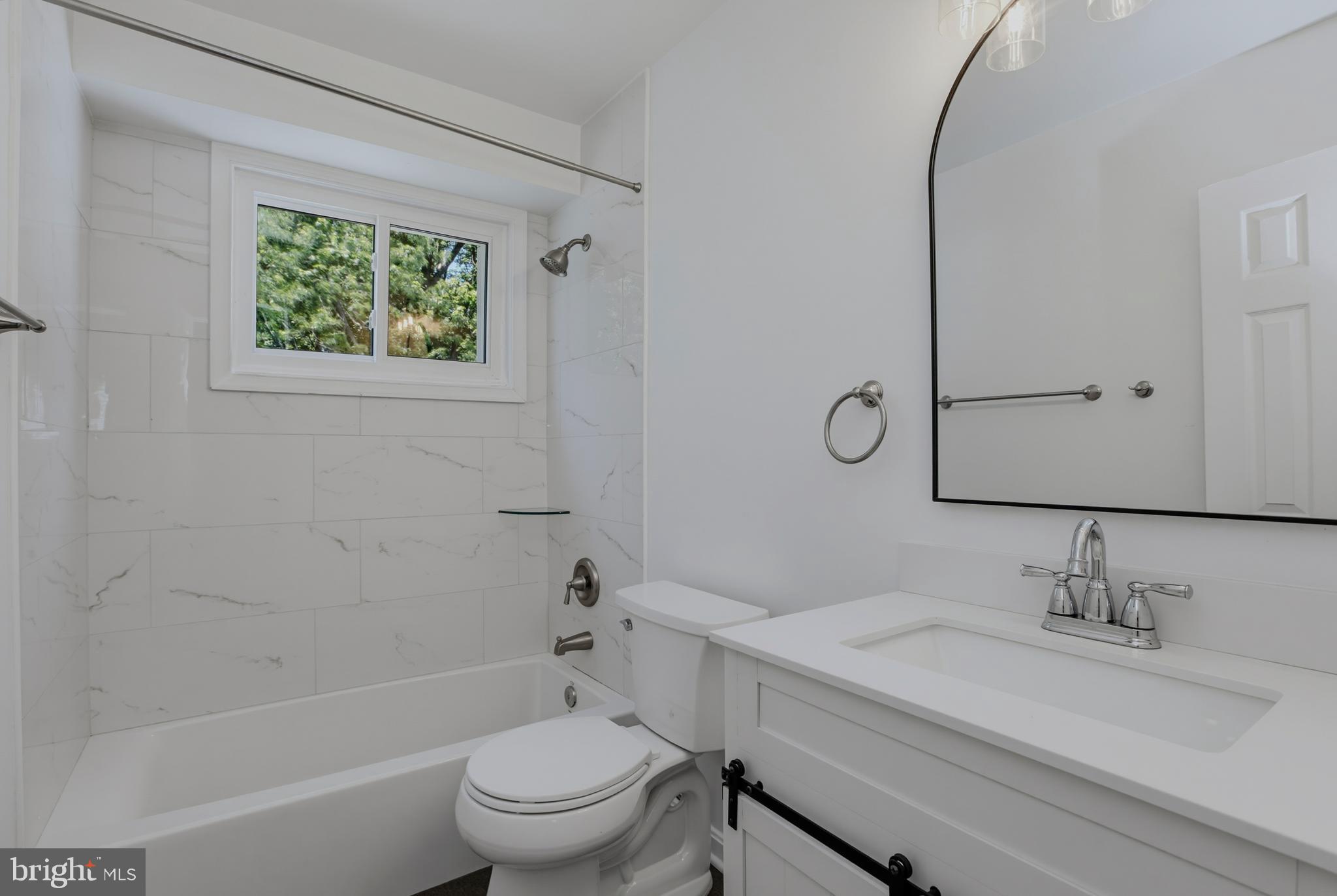 MONTROSE PARK - Residential