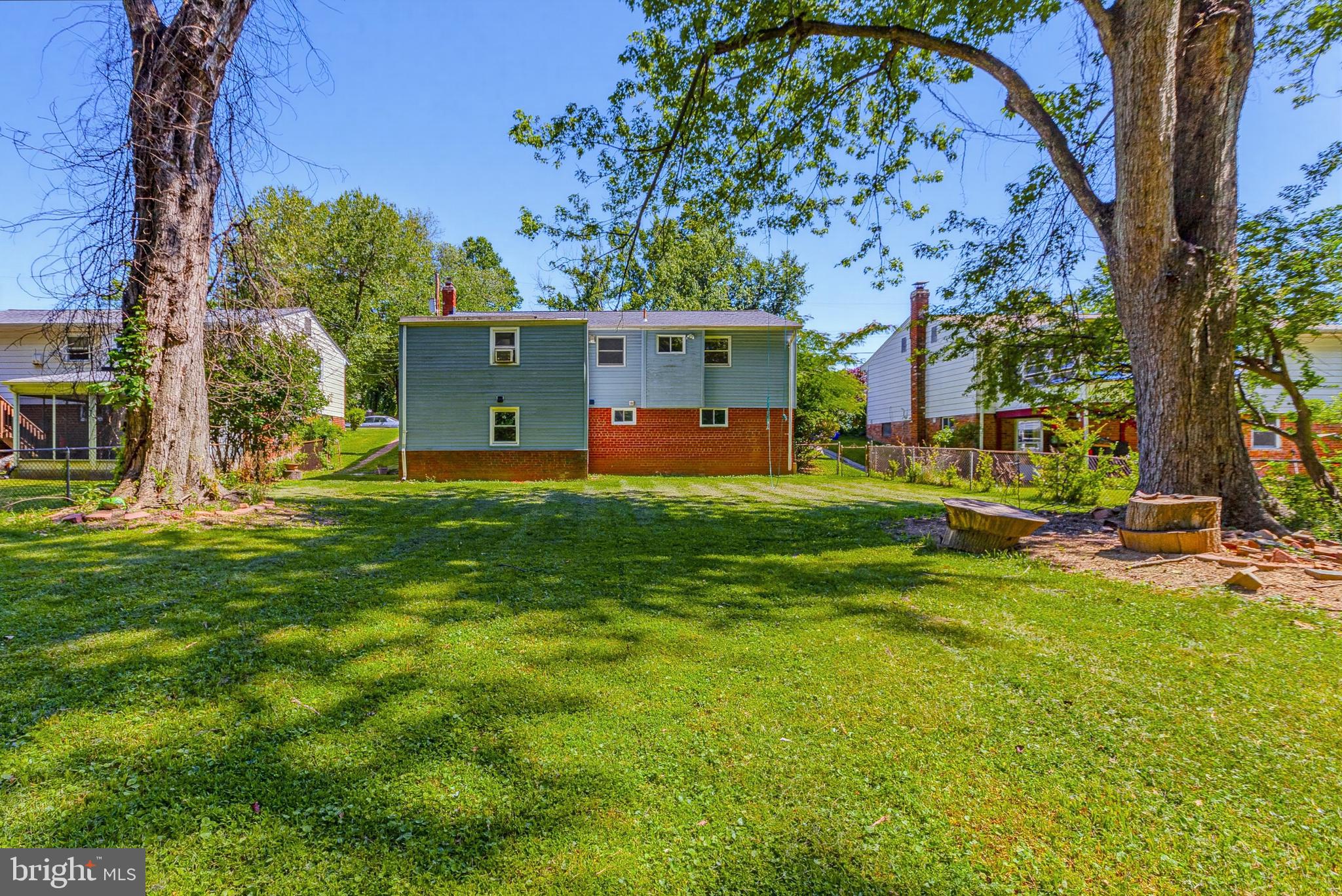 MONTROSE PARK - Residential