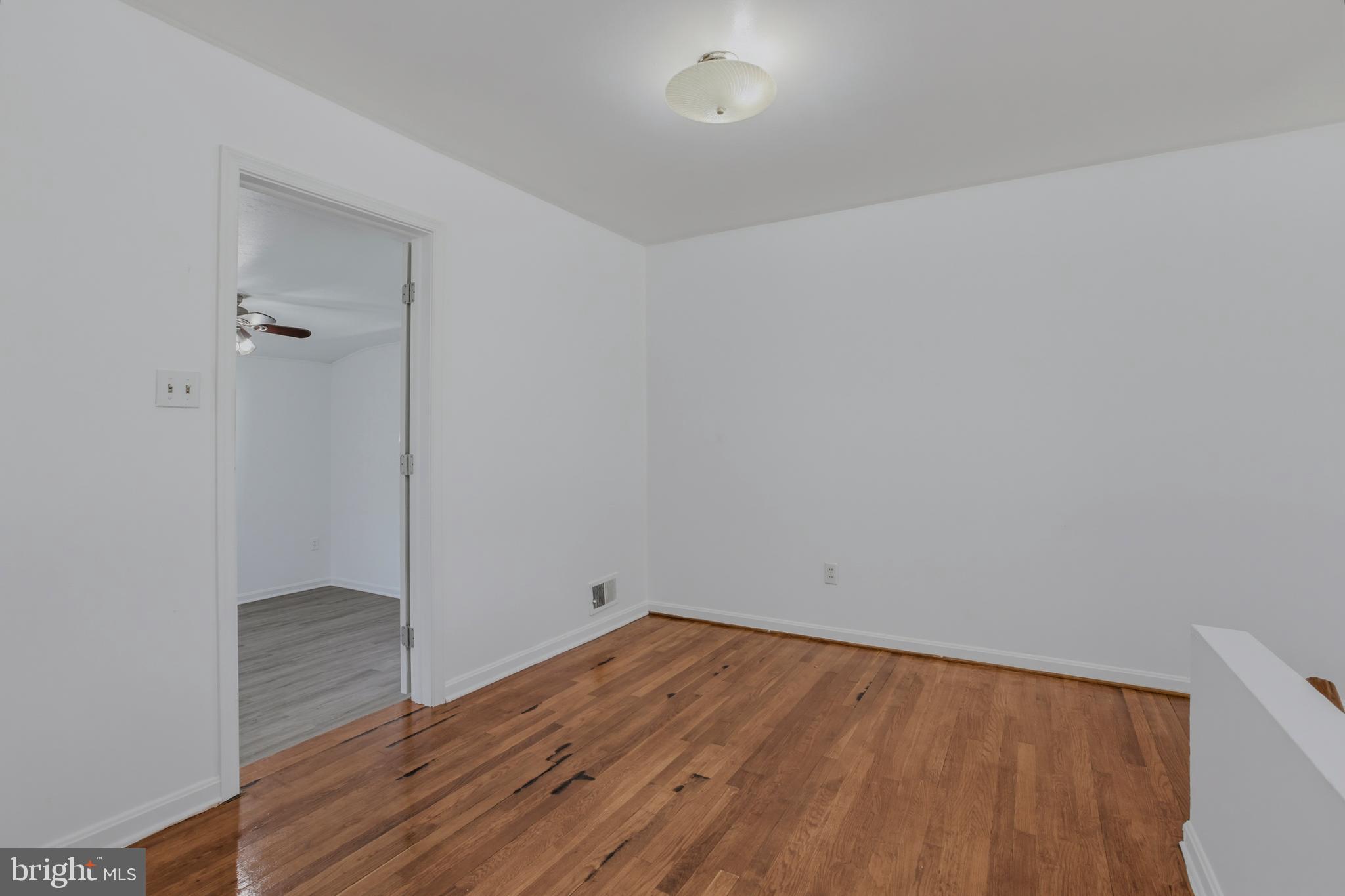 MONTROSE PARK - Residential
