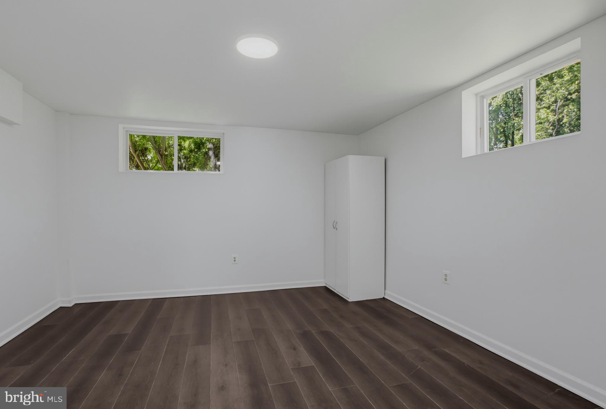 MONTROSE PARK - Residential