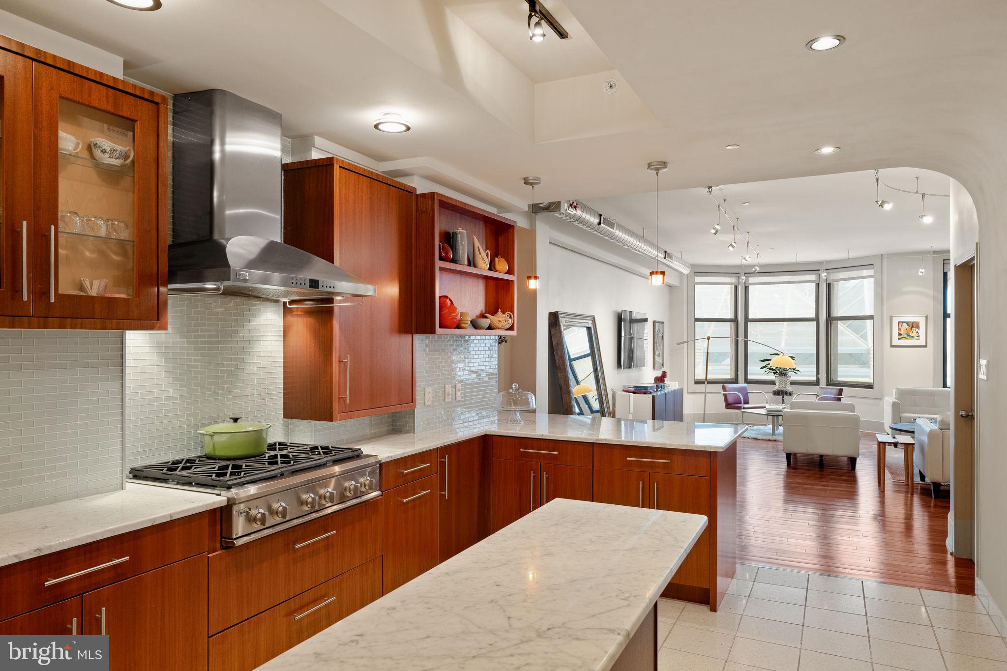 RITTENHOUSE SQUARE - Residential