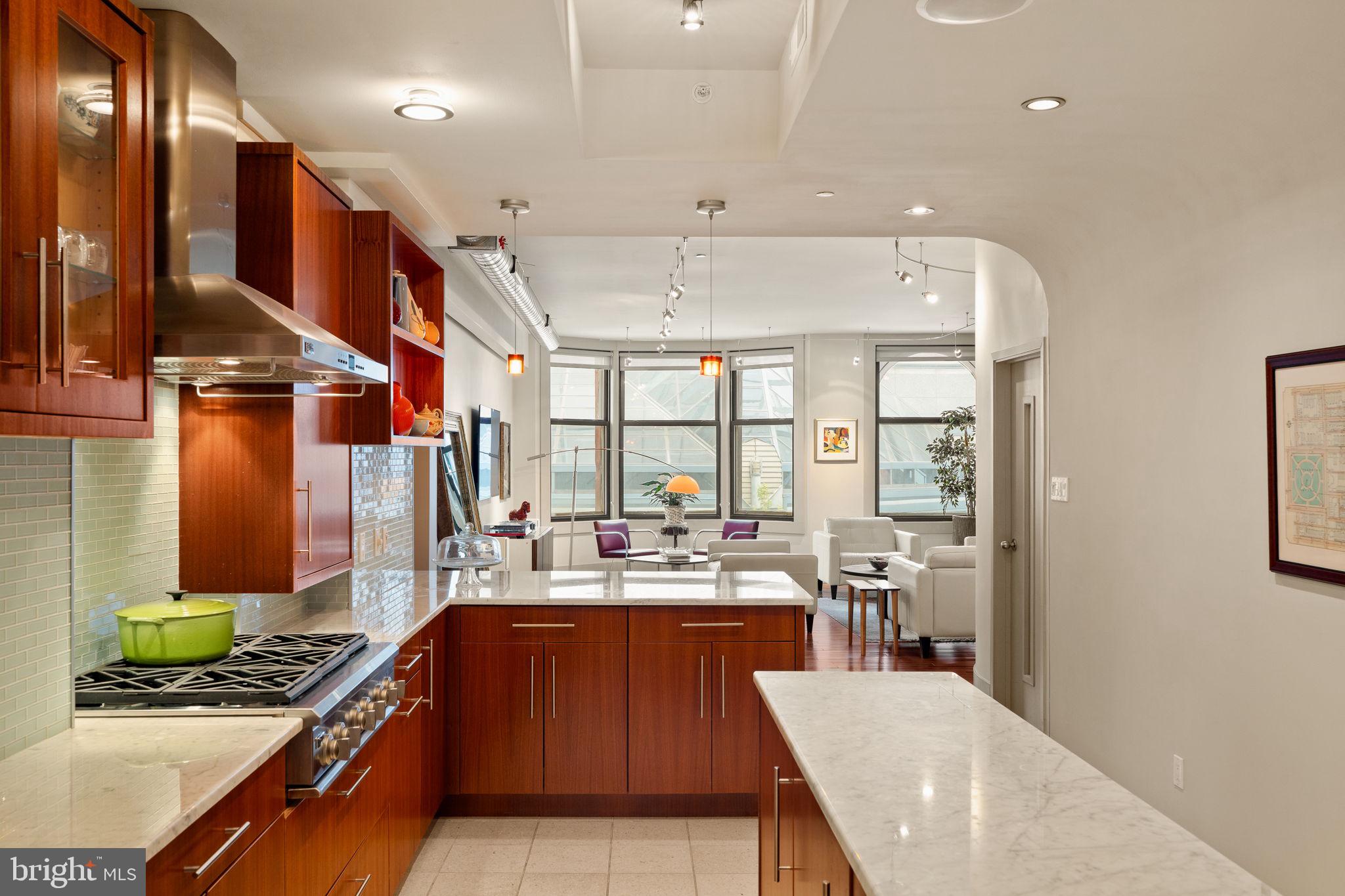 RITTENHOUSE SQUARE - Residential