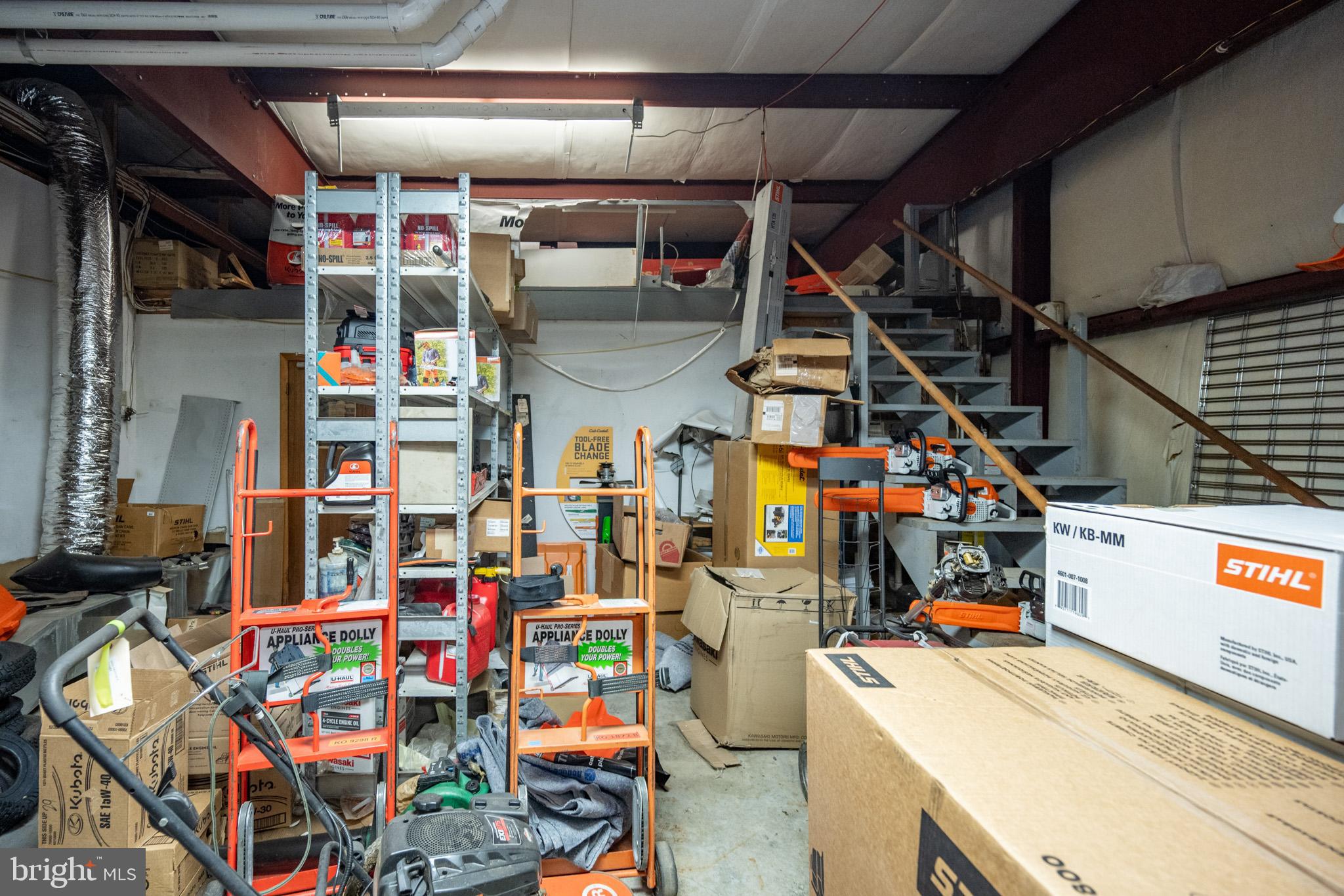 GARRETT HIGHWAY - Commercial Sale