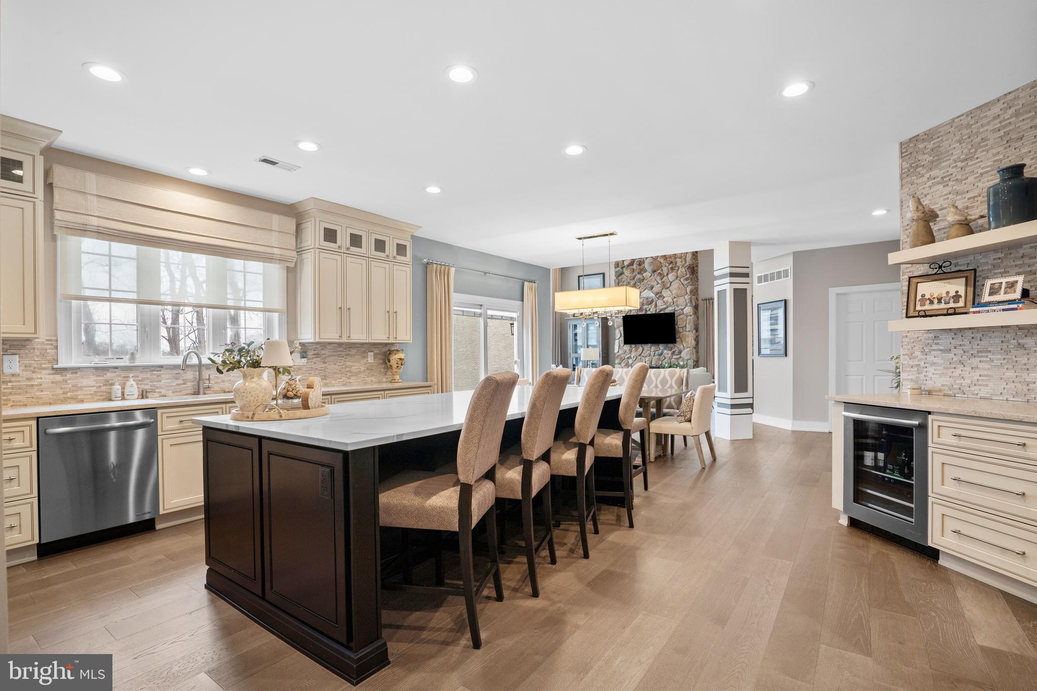 CLEARVIEW ESTS - Residential