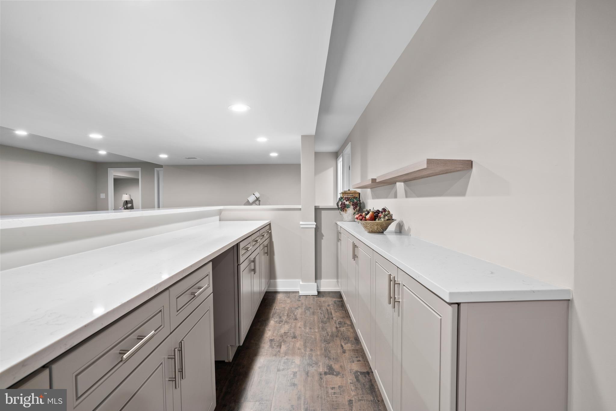 CLEARVIEW ESTS - Residential