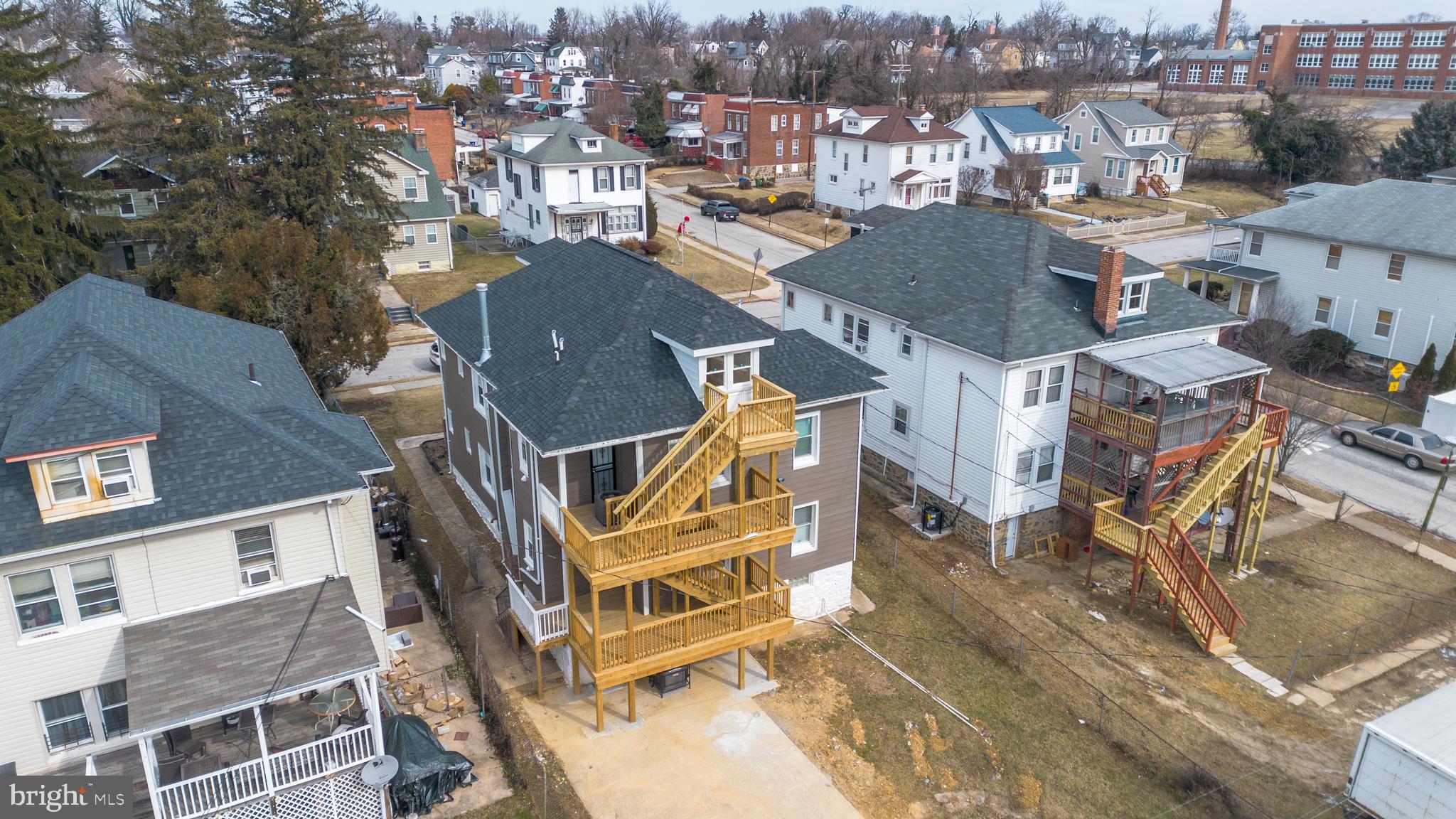 DORCHESTER - Residential Lease