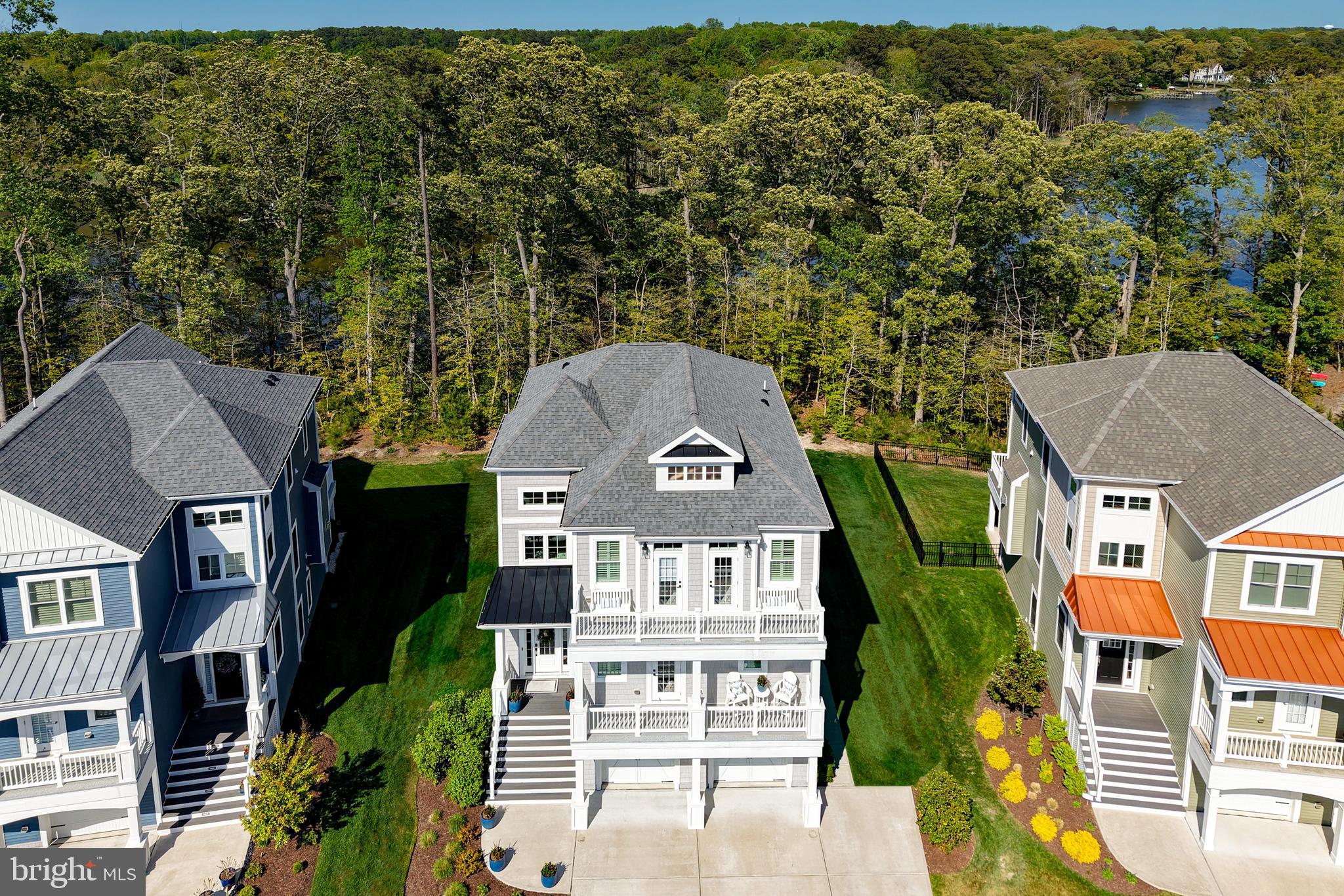 TIDEWATER LANDING - Residential