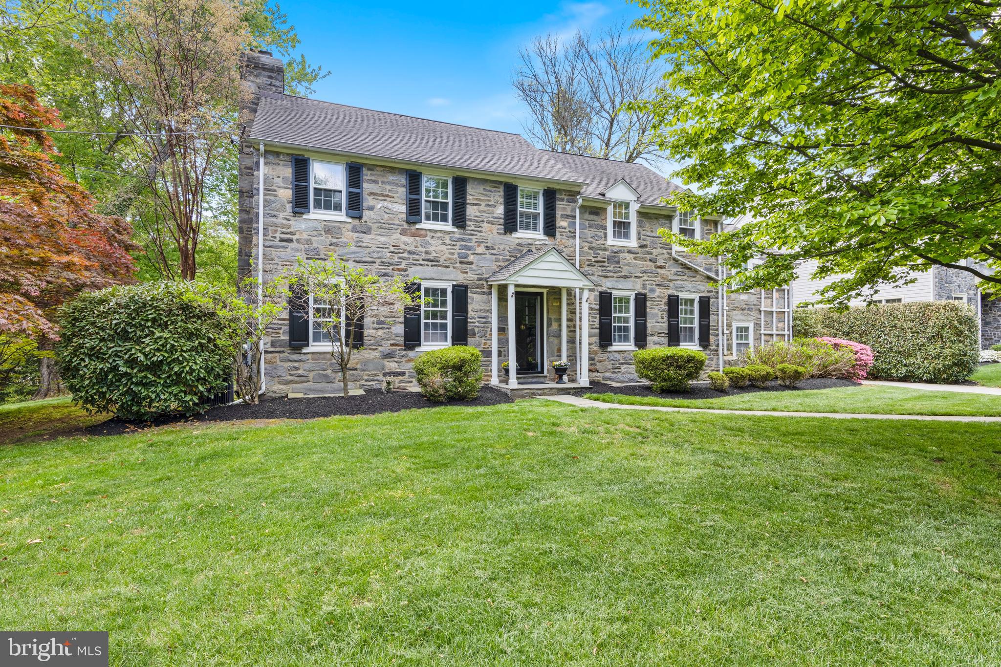 ASHWOOD MANOR - Residential