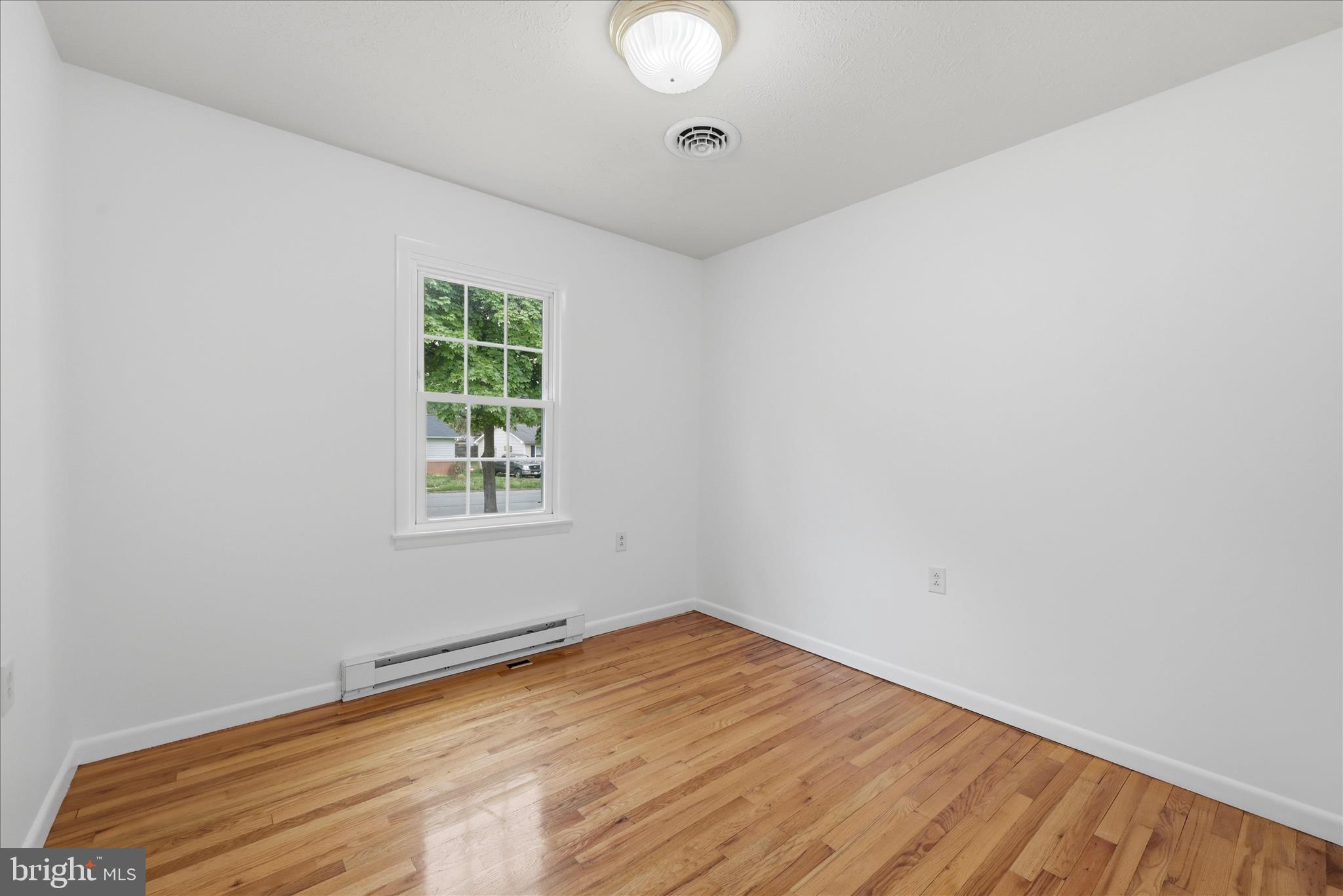 DUNLAP STREET - Residential