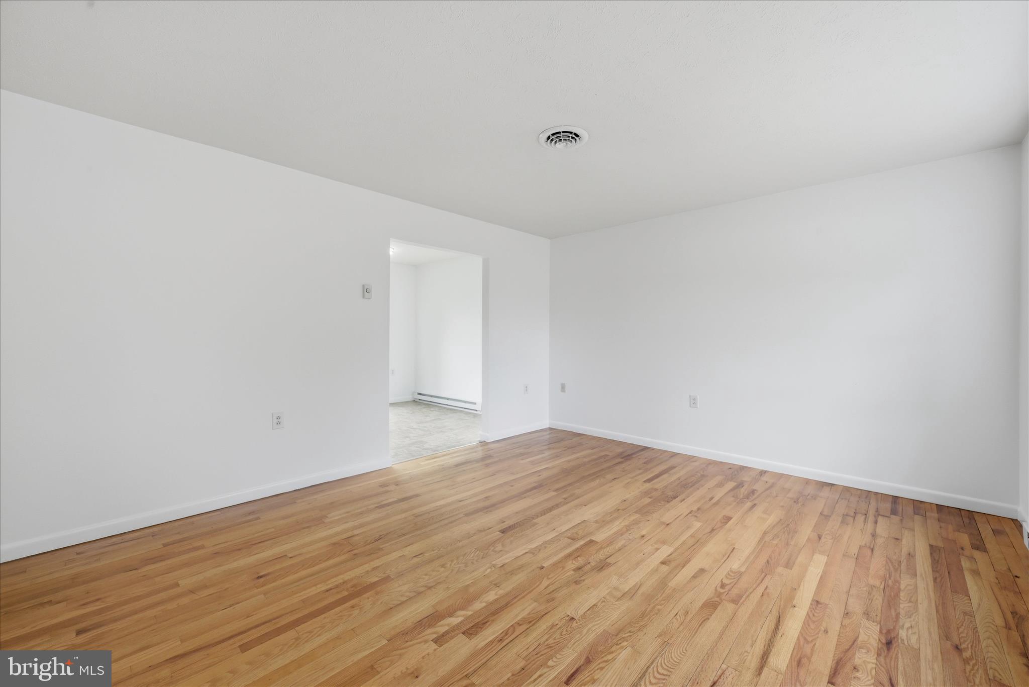 DUNLAP STREET - Residential