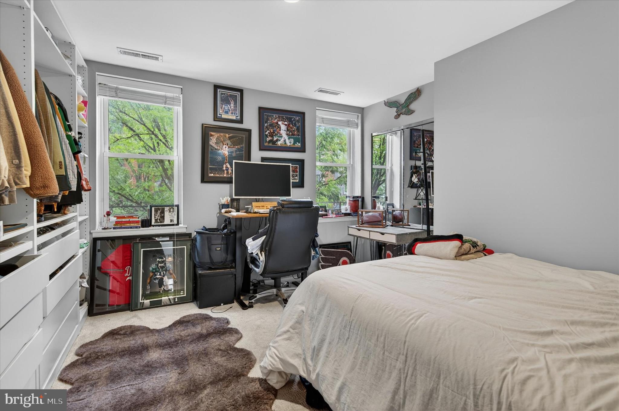 GRADUATE HOSPITAL - Residential Income