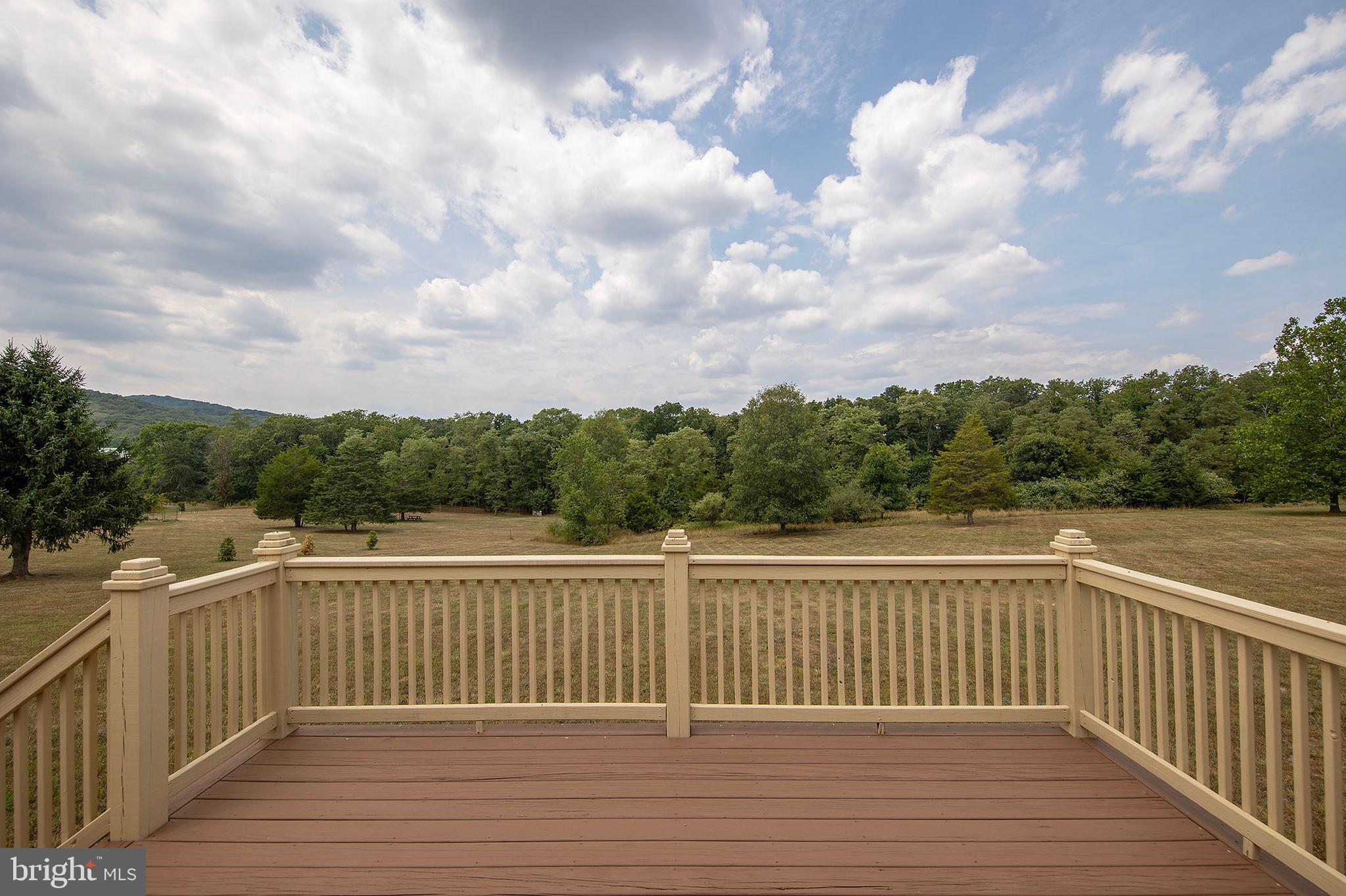 DUNMORE RIDGE PARK - Residential