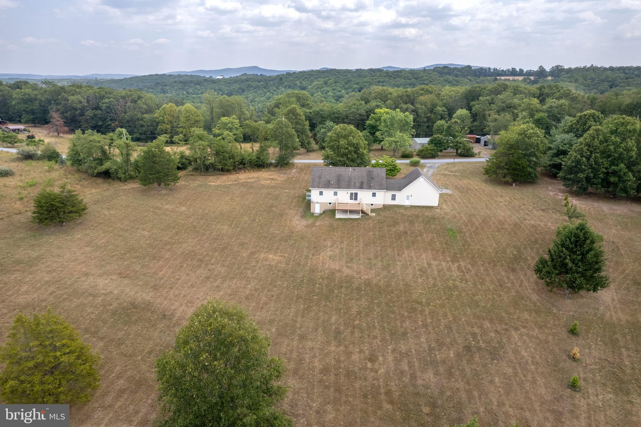 DUNMORE RIDGE PARK - Residential