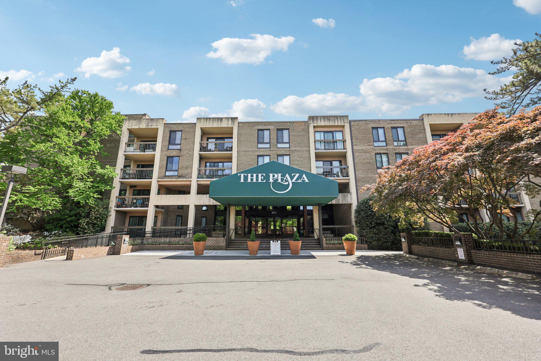 THE PLAZA - Residential