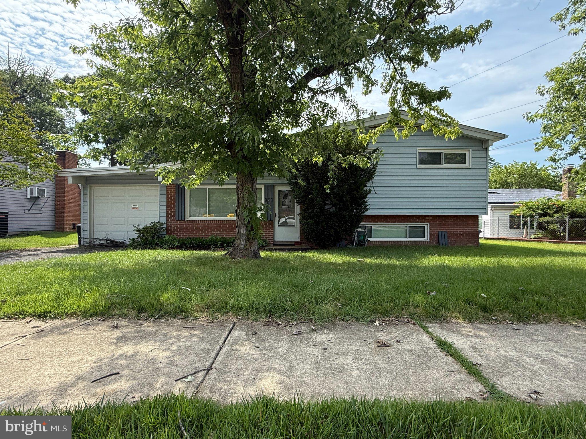 A rare sweat‑equity opportunity in the highly sought‑after Country Club Estates!  
This 4‑bedroom, 1.5‑bath home sits on a fully fenced, generously sized lot and includes a 1‑car garage plus an impressive rear addition featuring soaring ceilings and a cozy fireplace — a standout space you won’t find in most homes in the neighborhood.

The interior is ready for renovation, giving buyers the chance to design their ideal finishes and build instant equity. The best part? The major systems have already been taken care of. Roof, HVAC, and water heater have all been replaced within the last few years, providing a solid foundation for your updates.

In a community where renovated homes consistently sell between $425,000–$450,000, this property is priced to reflect the work needed and is an excellent candidate for FHA 203(k) financing or investors seeking their next project.

Bring your vision and unlock the potential — opportunities like this don’t last long in Country Club Estates!