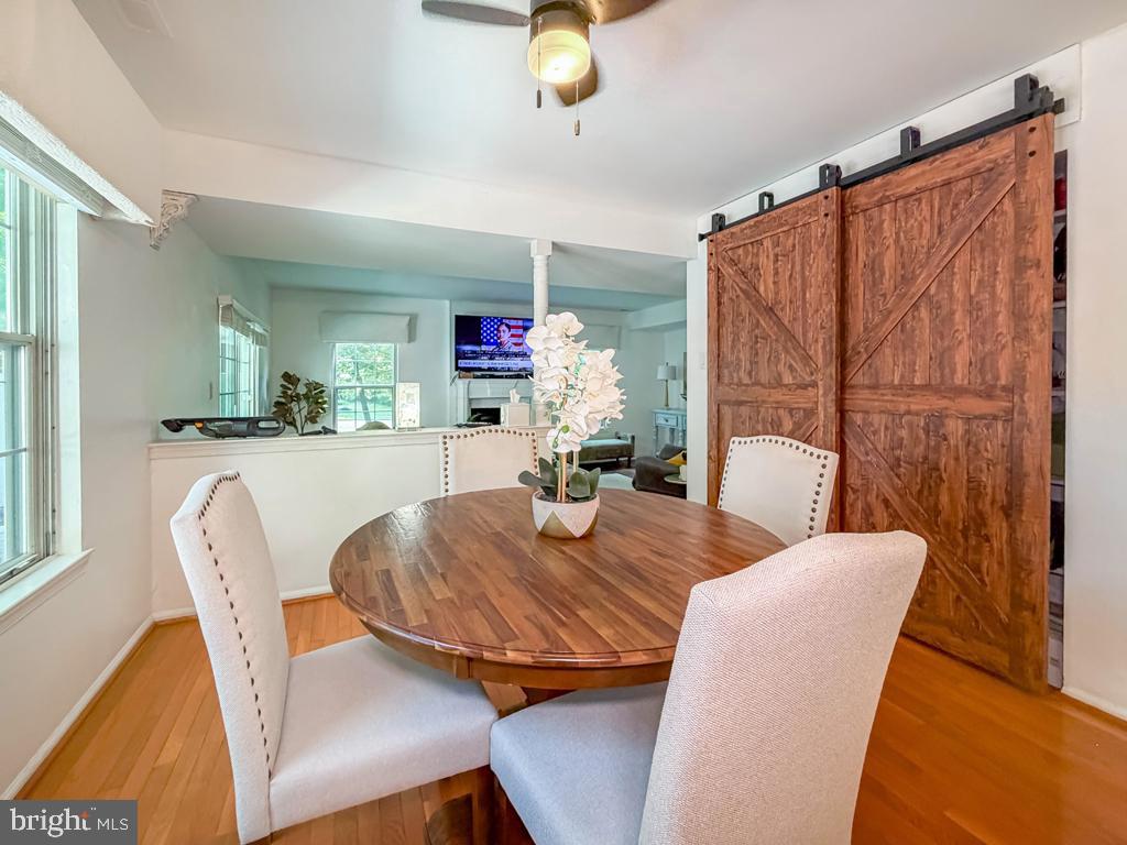 YARDLEY OAKS - Residential