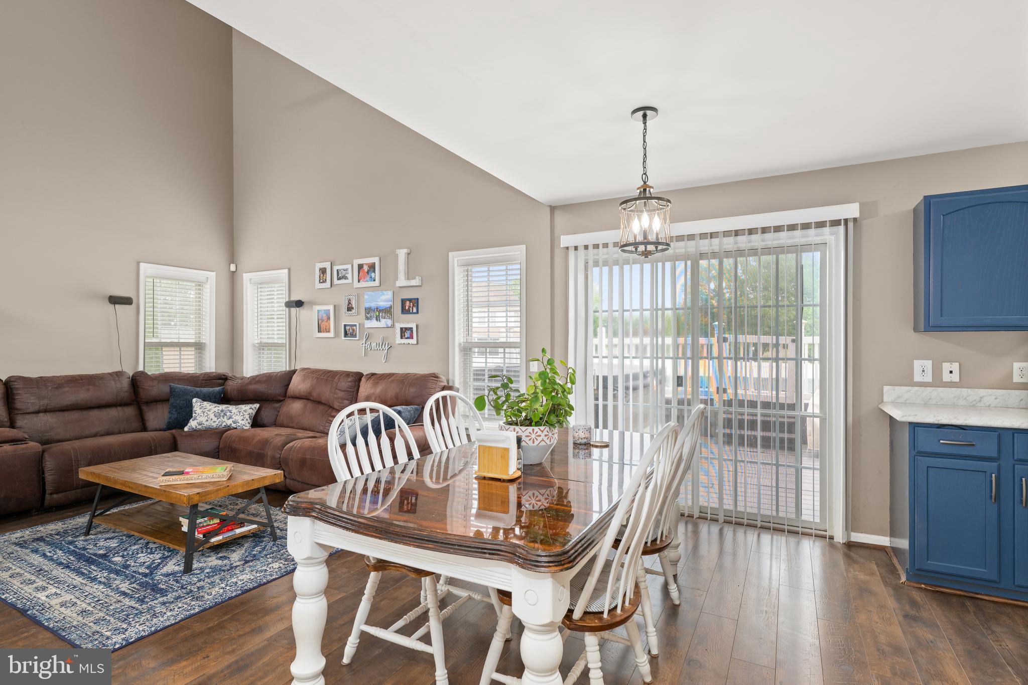 BLOOMFIELD ACRES - Residential