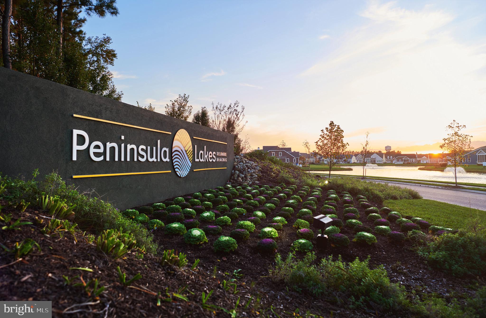 PENINSULA LAKES - Residential