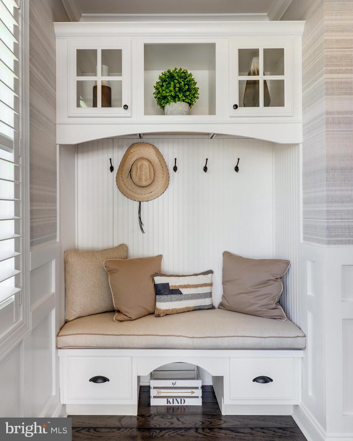 PENINSULA LAKES - Residential