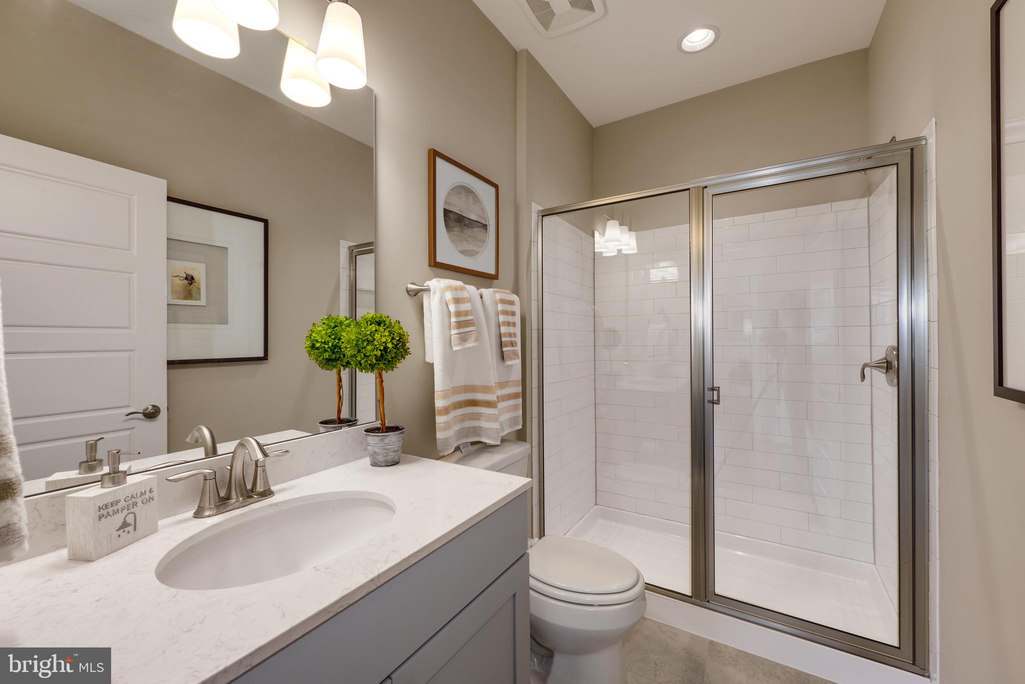 PENINSULA LAKES - Residential