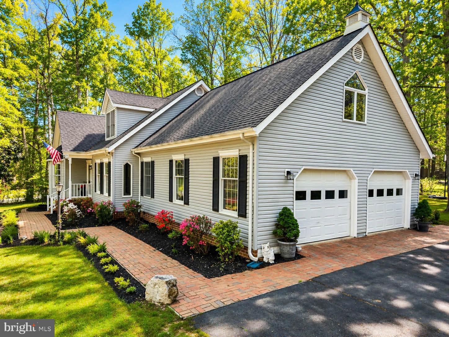LAKE LAND OR - Residential