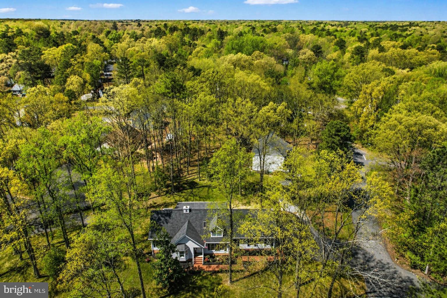 LAKE LAND OR - Residential