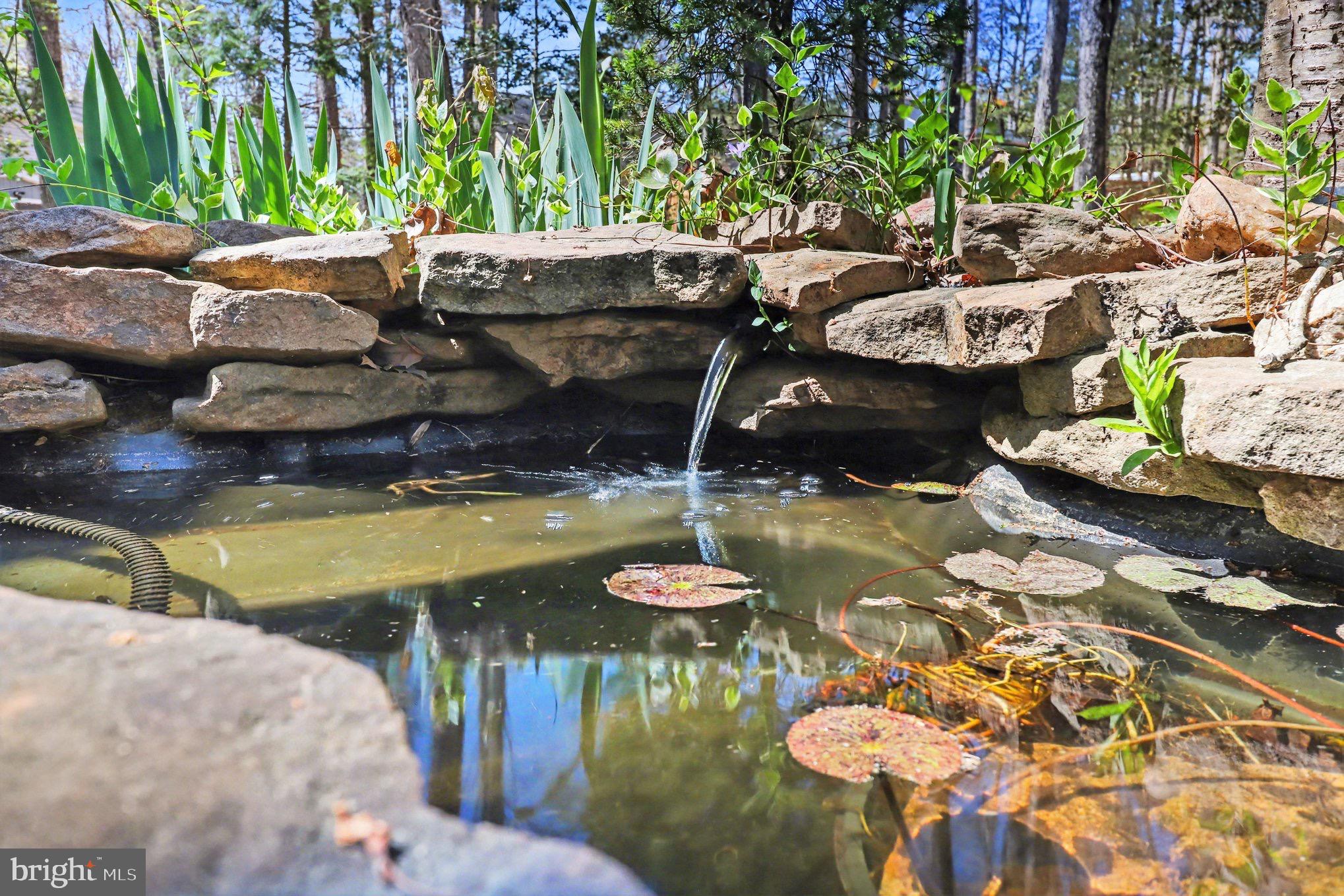 LAKE LAND OR - Residential