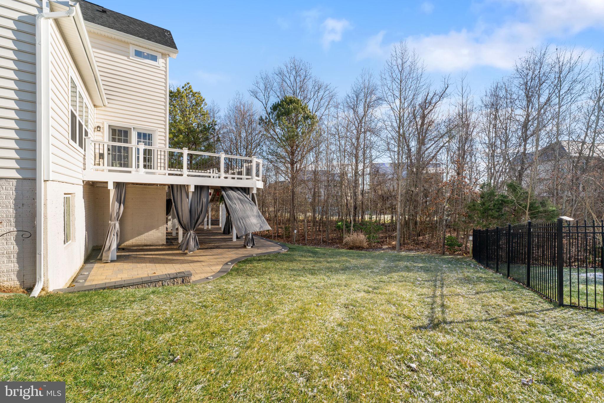 OAK CREEK CLUB - Residential