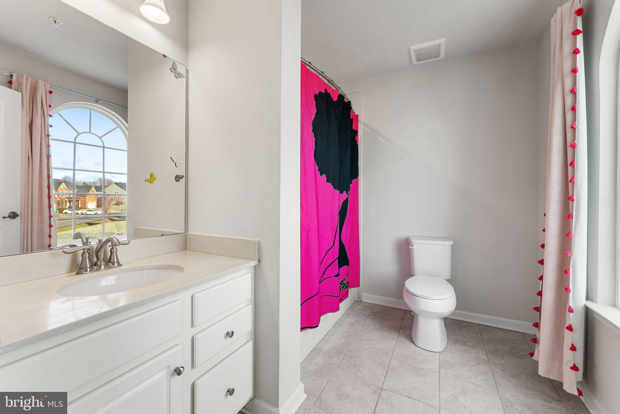 OAK CREEK CLUB - Residential
