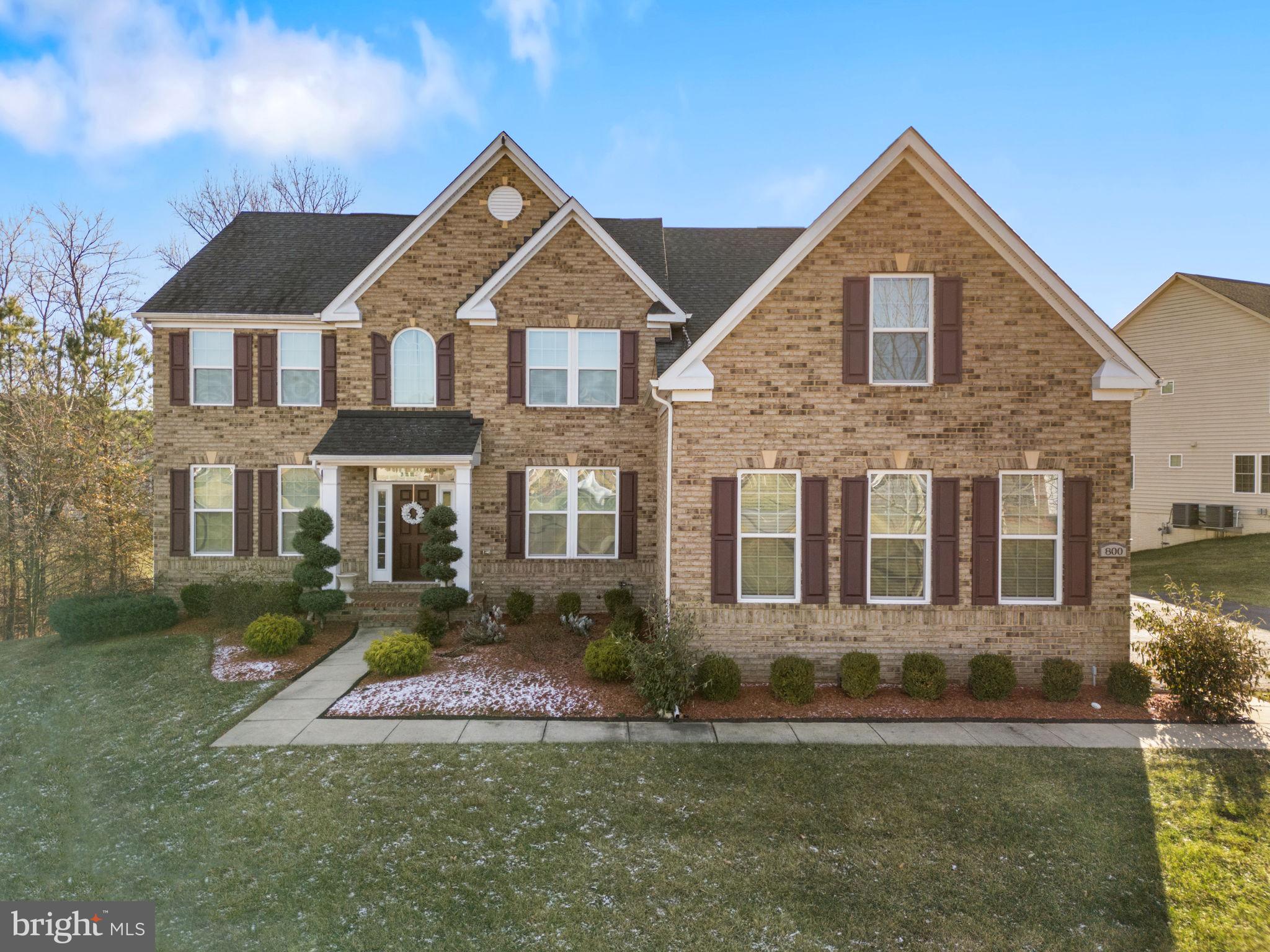 OAK CREEK CLUB - Residential
