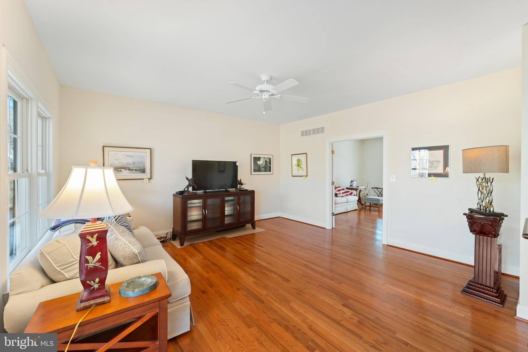 LOTHIAN - Residential
