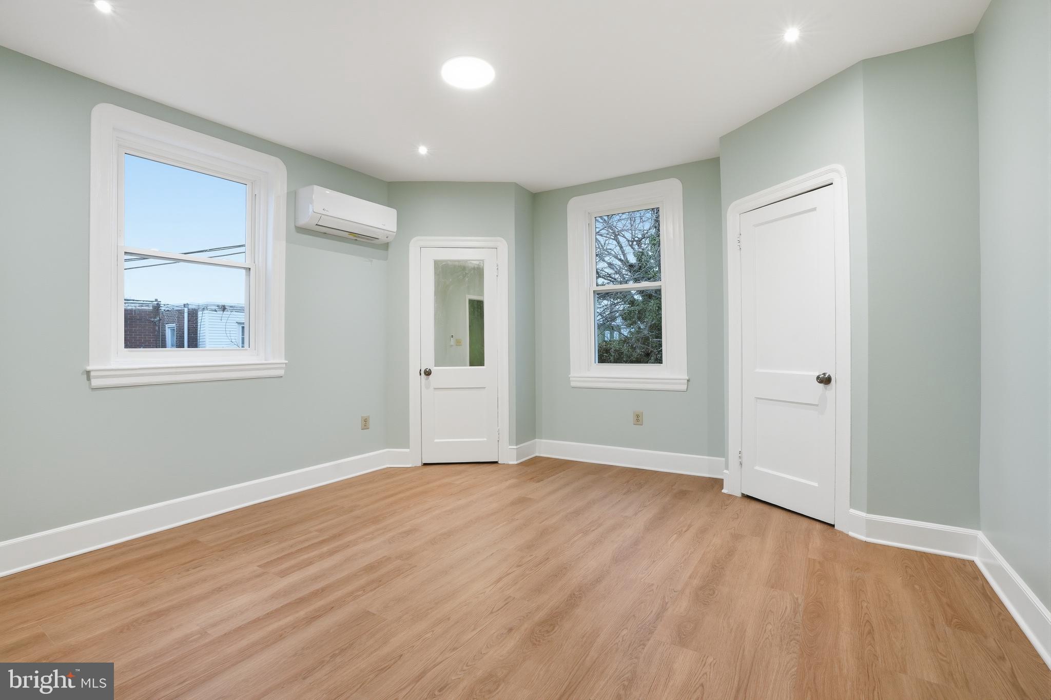OLNEY - Residential